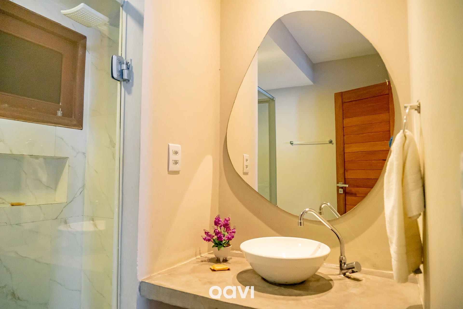 Baño — Suíte Premium na Rua Principal de Pipa by Qavi