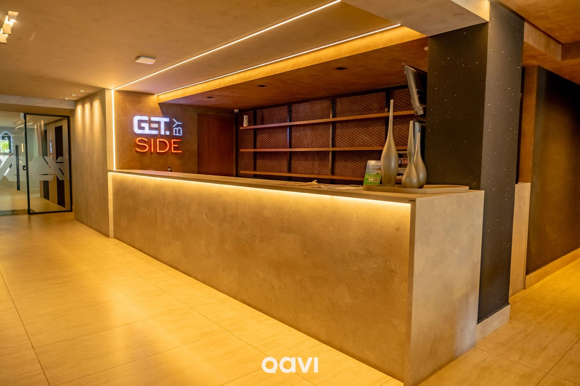 Lobby o Recepción — Studio Clean Get by Side João Pessoa by Qavi