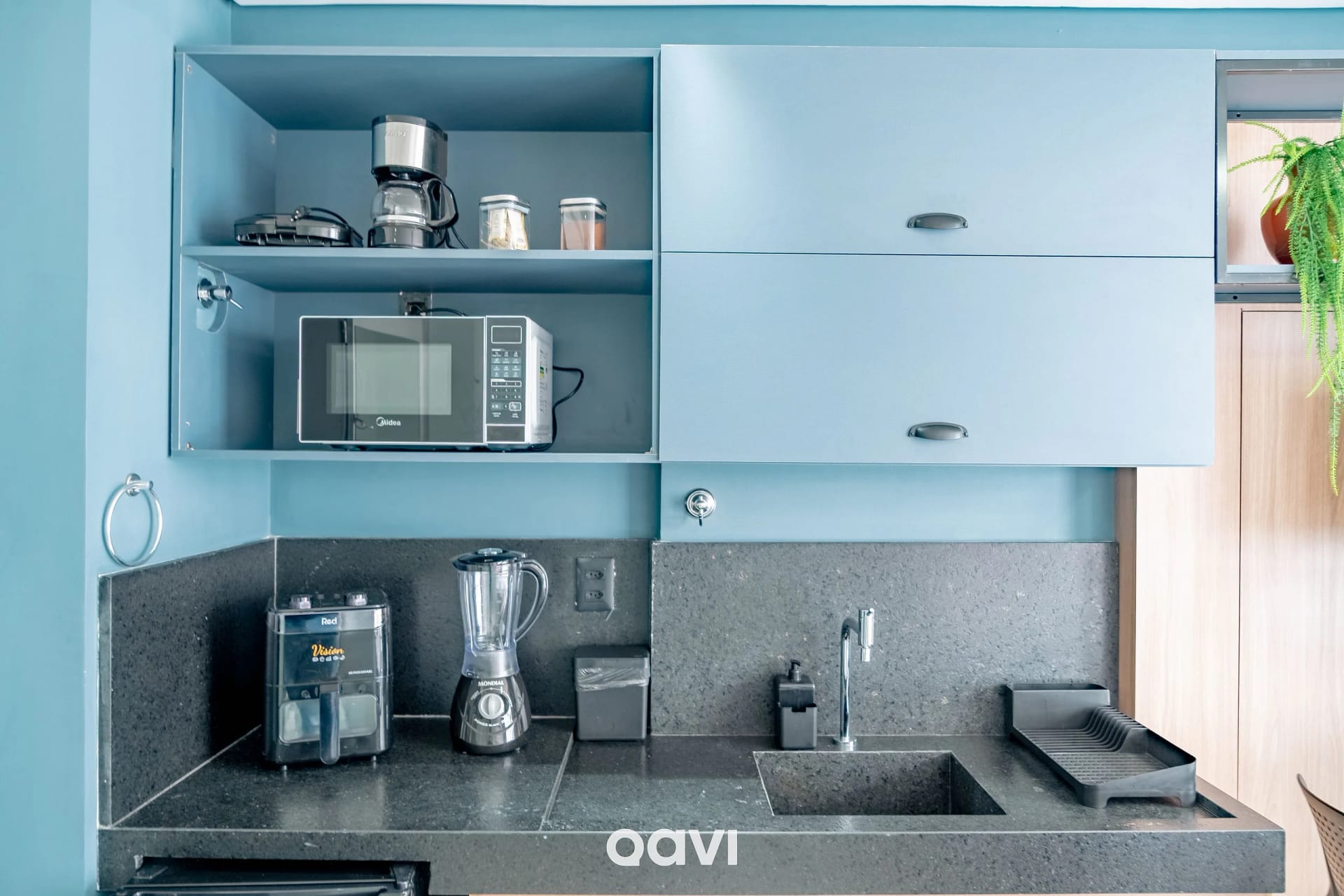 Cozinha ou kitnet — Studio Inspire Get One João Pessoa by Qavi