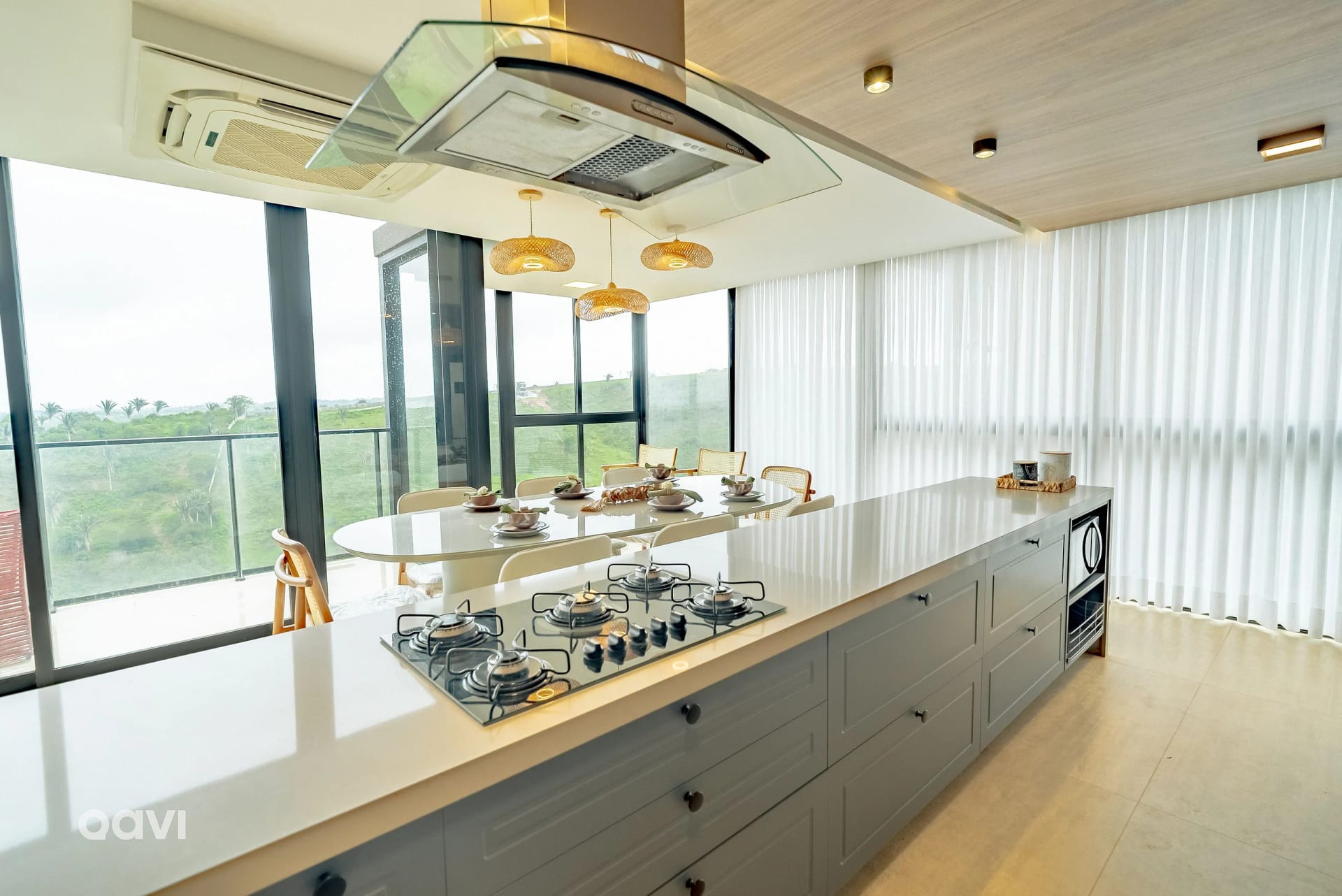 Kitchen or kitchenette — Casa de alto padrão no Reserva Alteza by QAVI