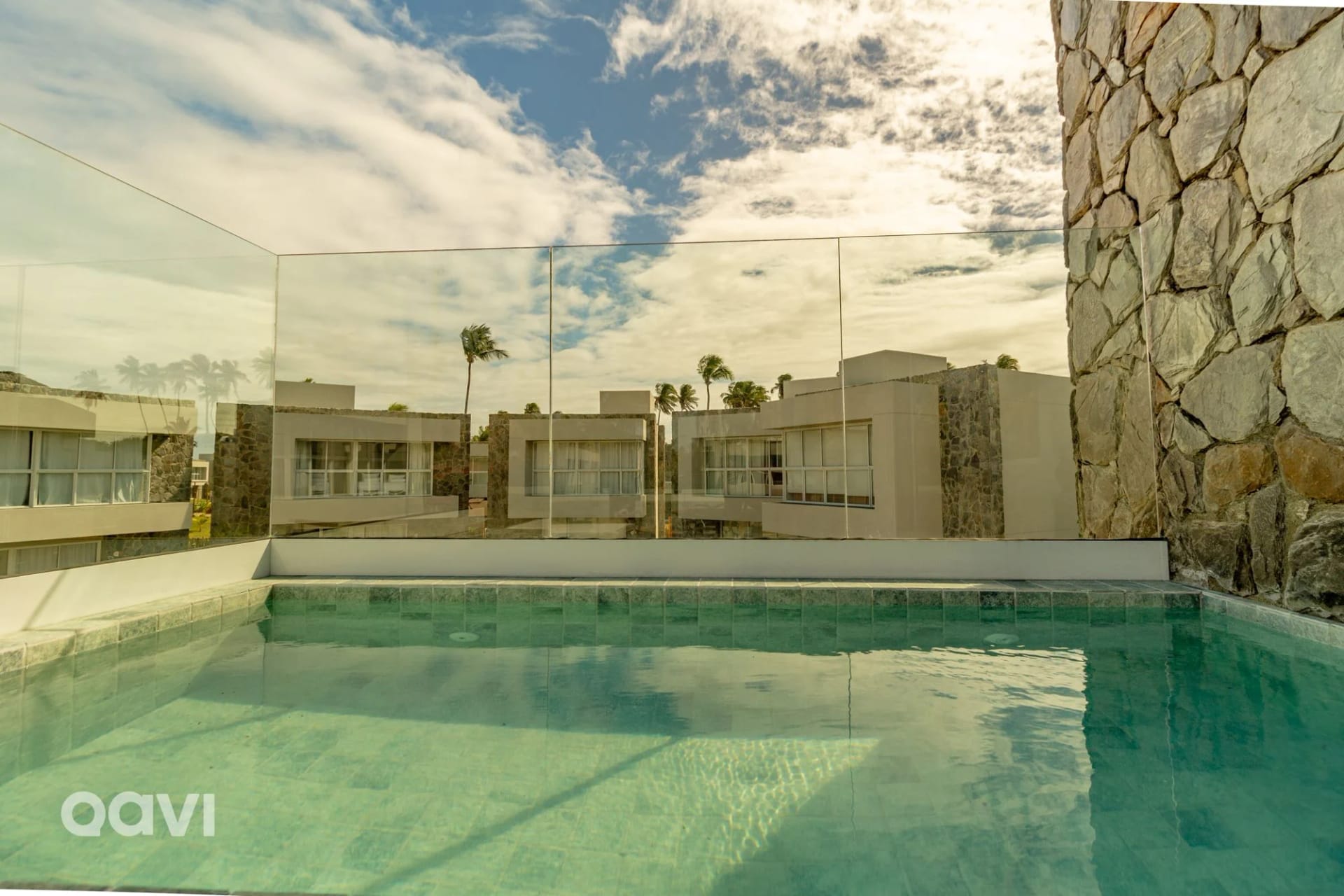 Piscina — Casa maravilhosa em condomínio Naluum D3 by Qavi