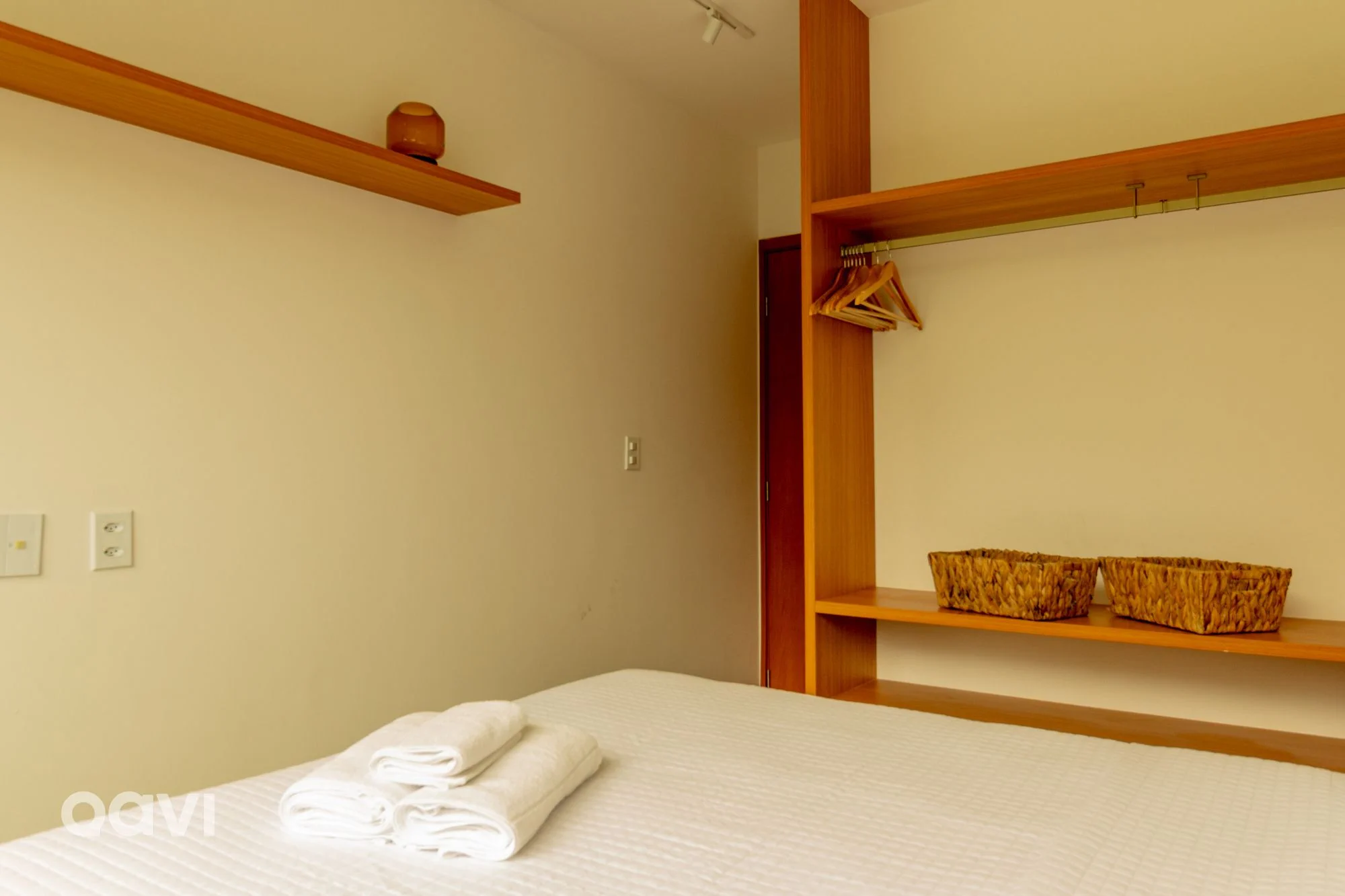 Bedroom — Villa Naluri em Japaratinga A 103 by QAVI