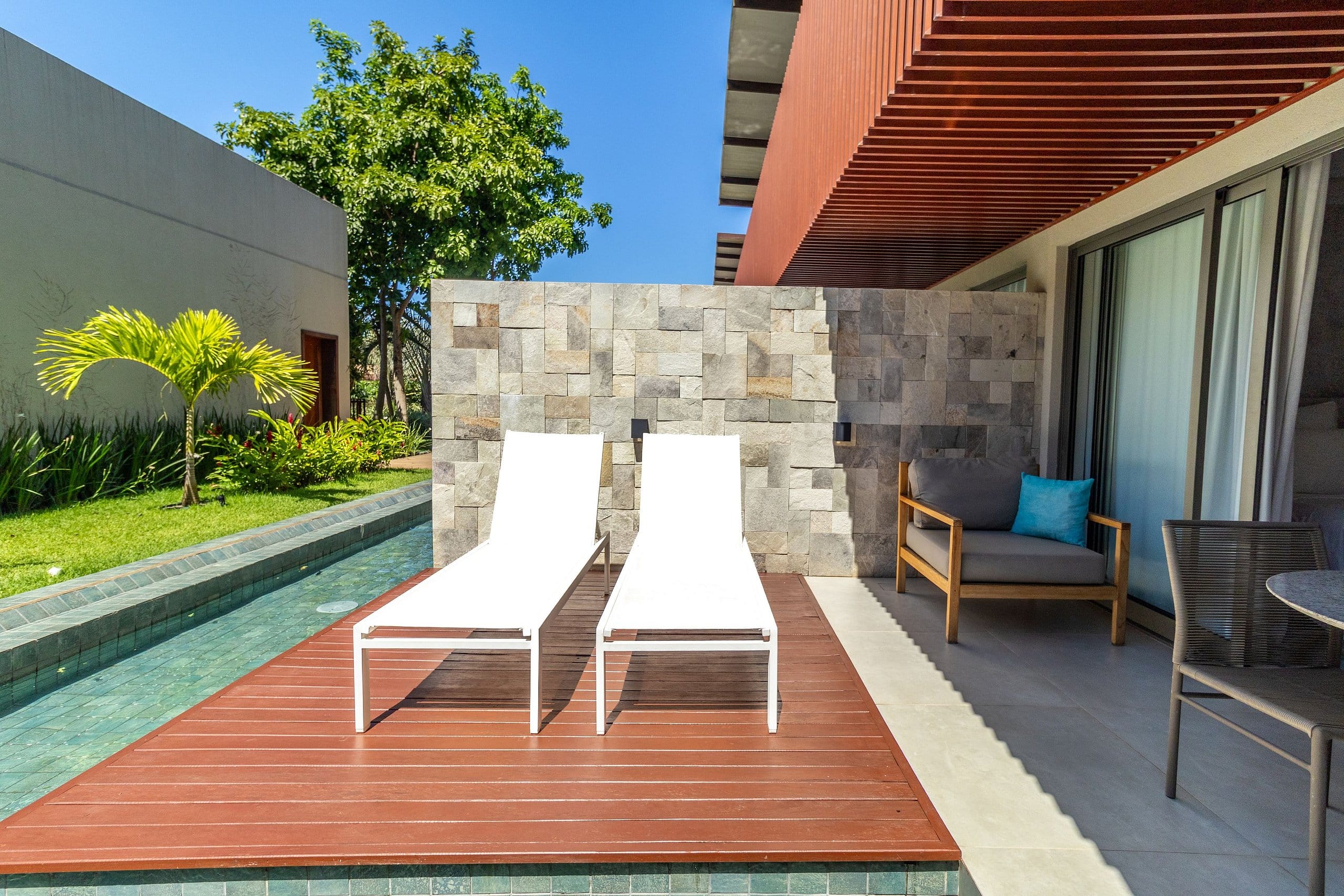 Fachada / Terraza