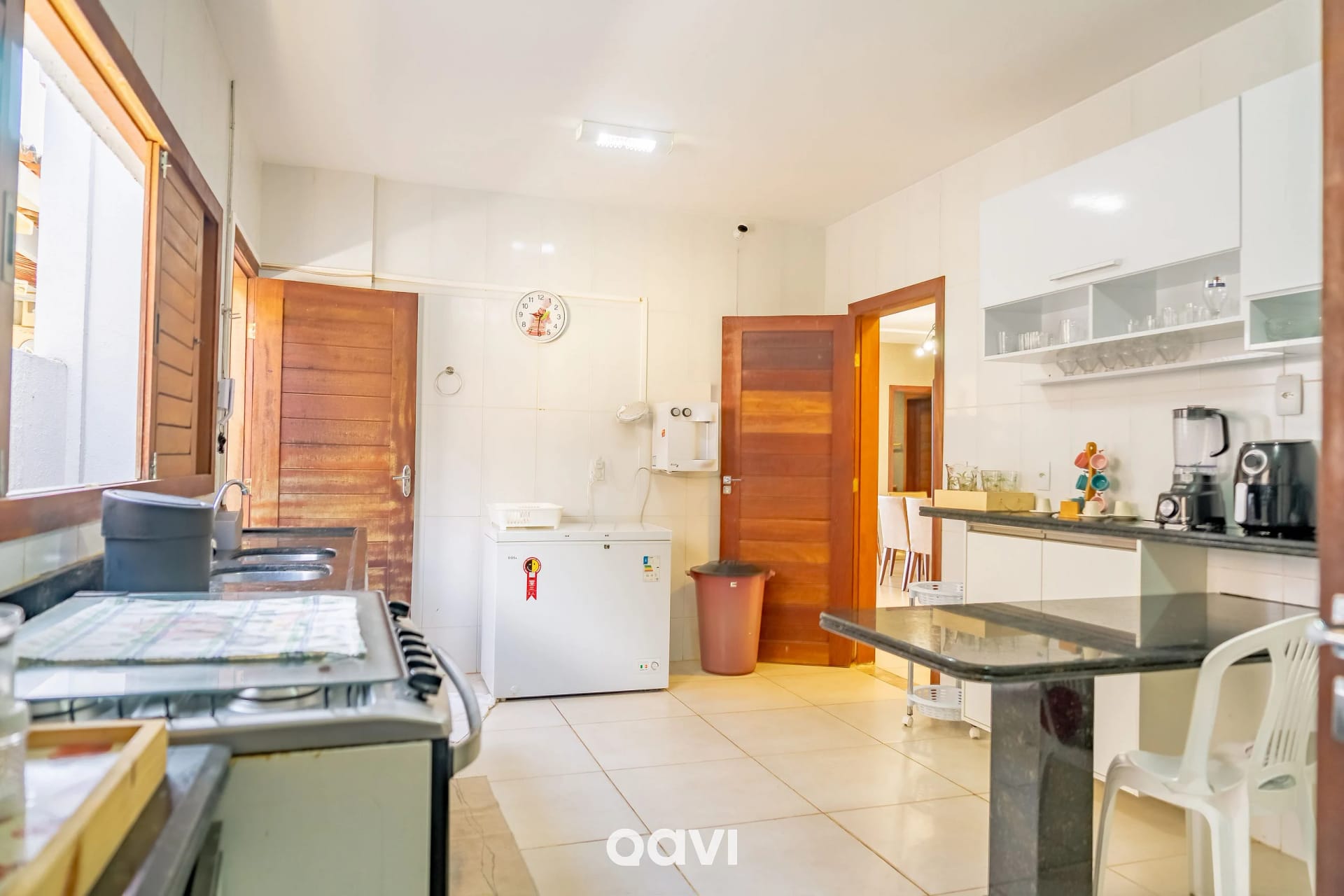 Cocina o kitnet — Casa pé na areia premium Pirangi by Qavi