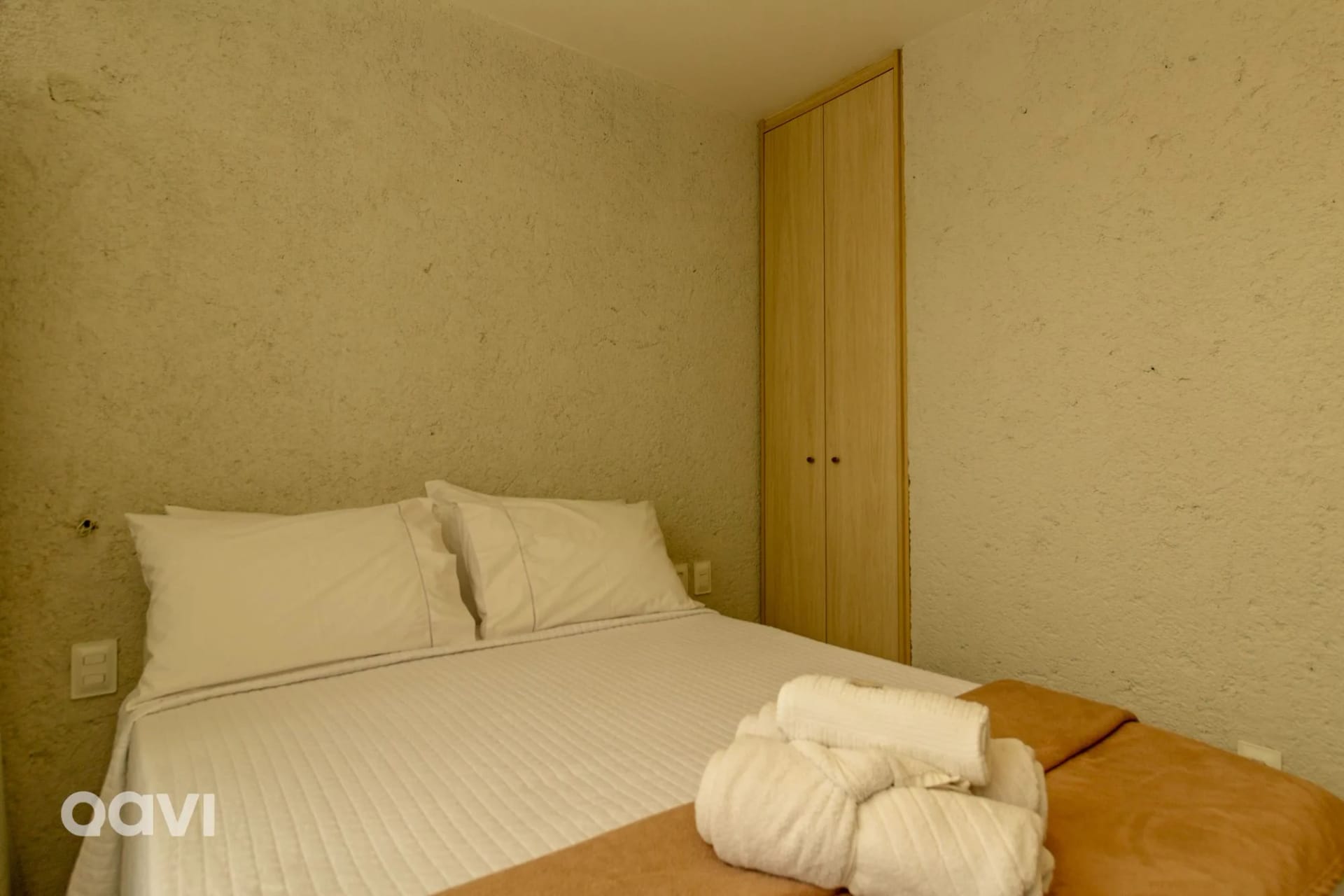 Quarto — Apartamento em condomínio Tamoná 06 by Qavi