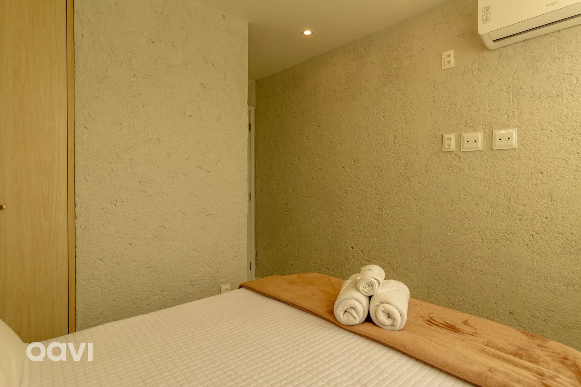 Quarto — Apartamento em condomínio Tamoná 06 by Qavi