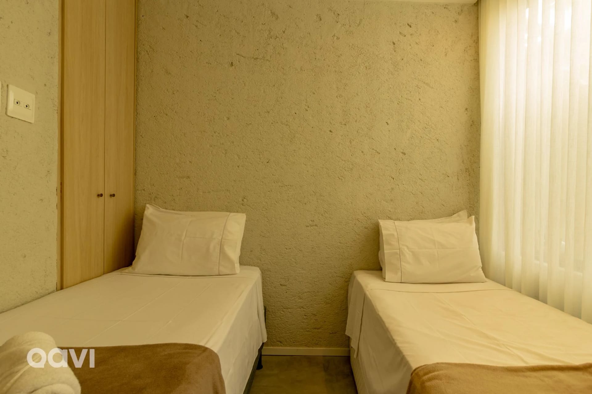 Quarto — Apartamento em condomínio Tamoná 06 by Qavi