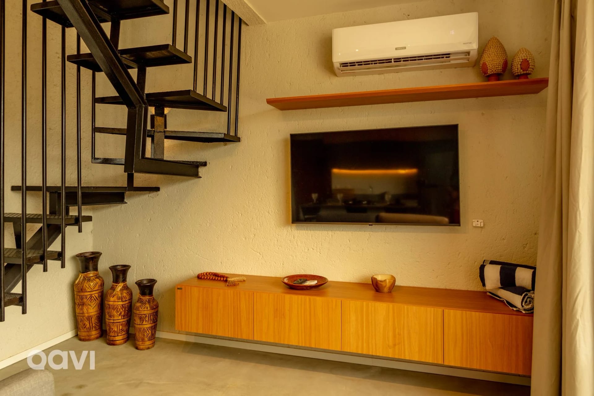 Communal lounge / TV room — Qavi - Duplex em condomínio - Tamoná 16