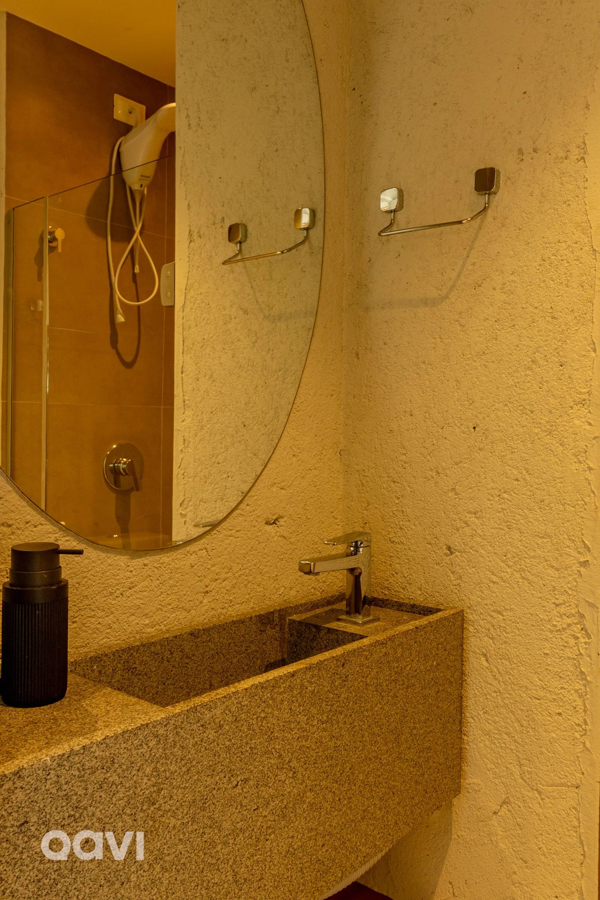 Toilet — Qavi - Duplex em condomínio - Tamoná 16