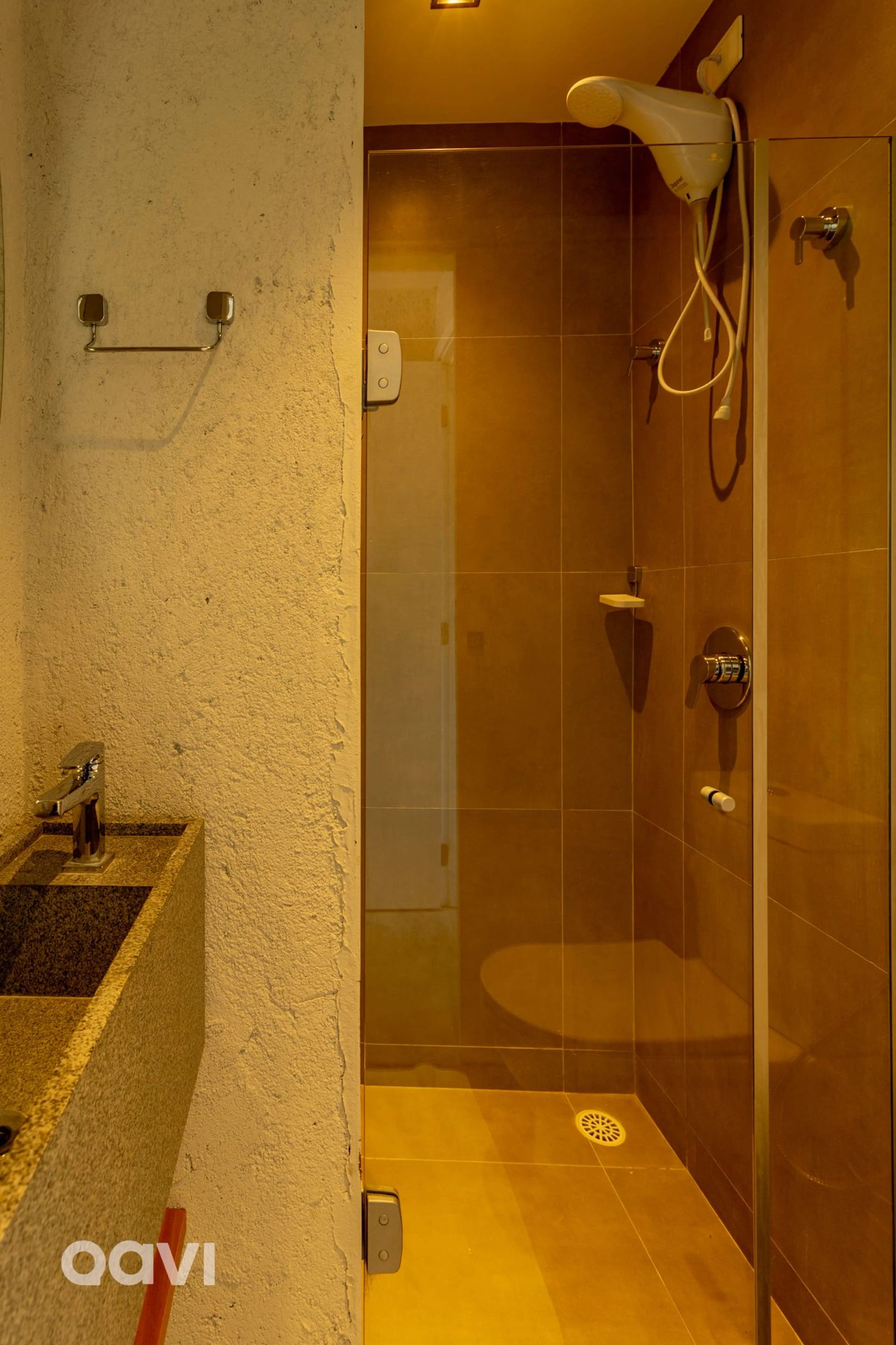 Toilet — Qavi - Duplex em condomínio - Tamoná 16