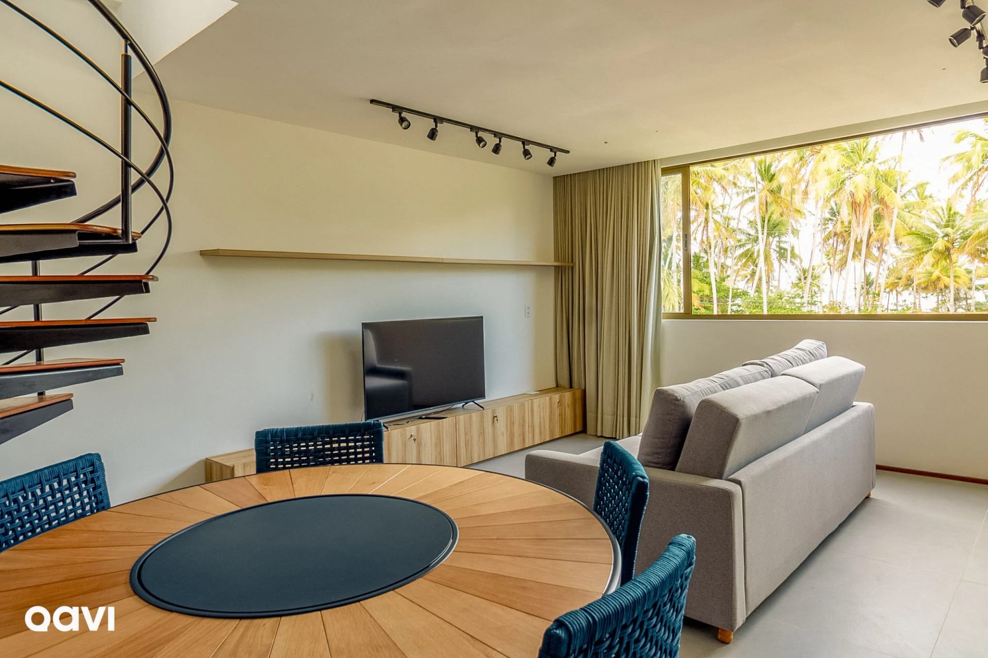 Comedor — Villa Naluri Rooftop Vista Mar C 104 by QAVI