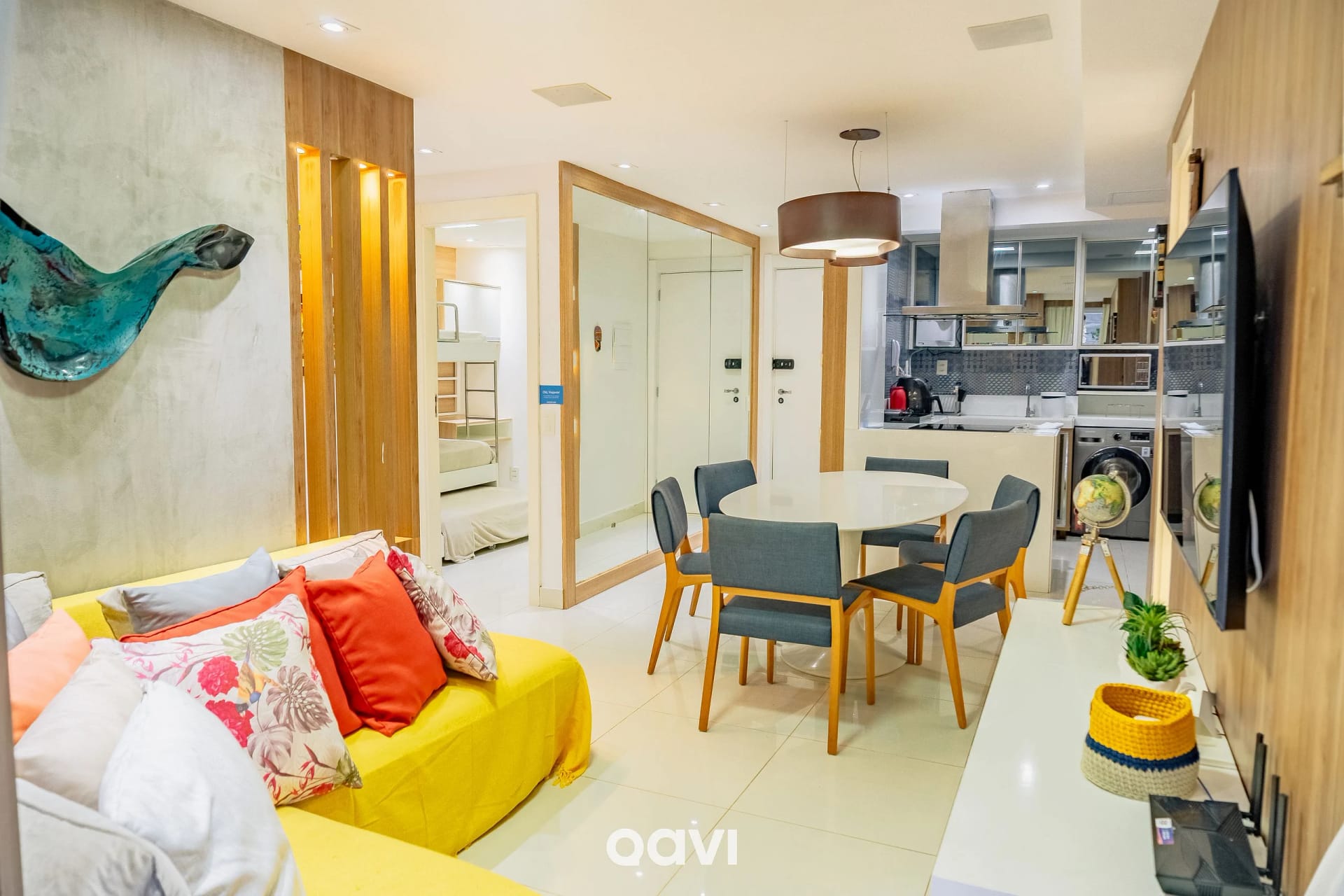 Sala de Estar — In Mare Bali Flat Premium Palawan by Qavi