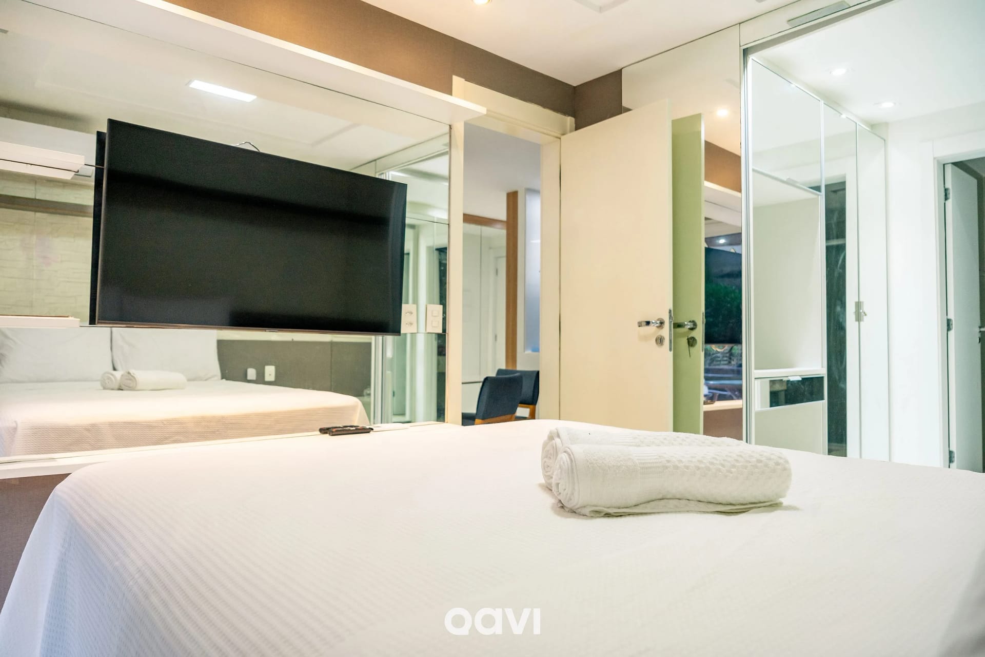 Dormitorio — In Mare Bali Flat Premium Palawan by Qavi