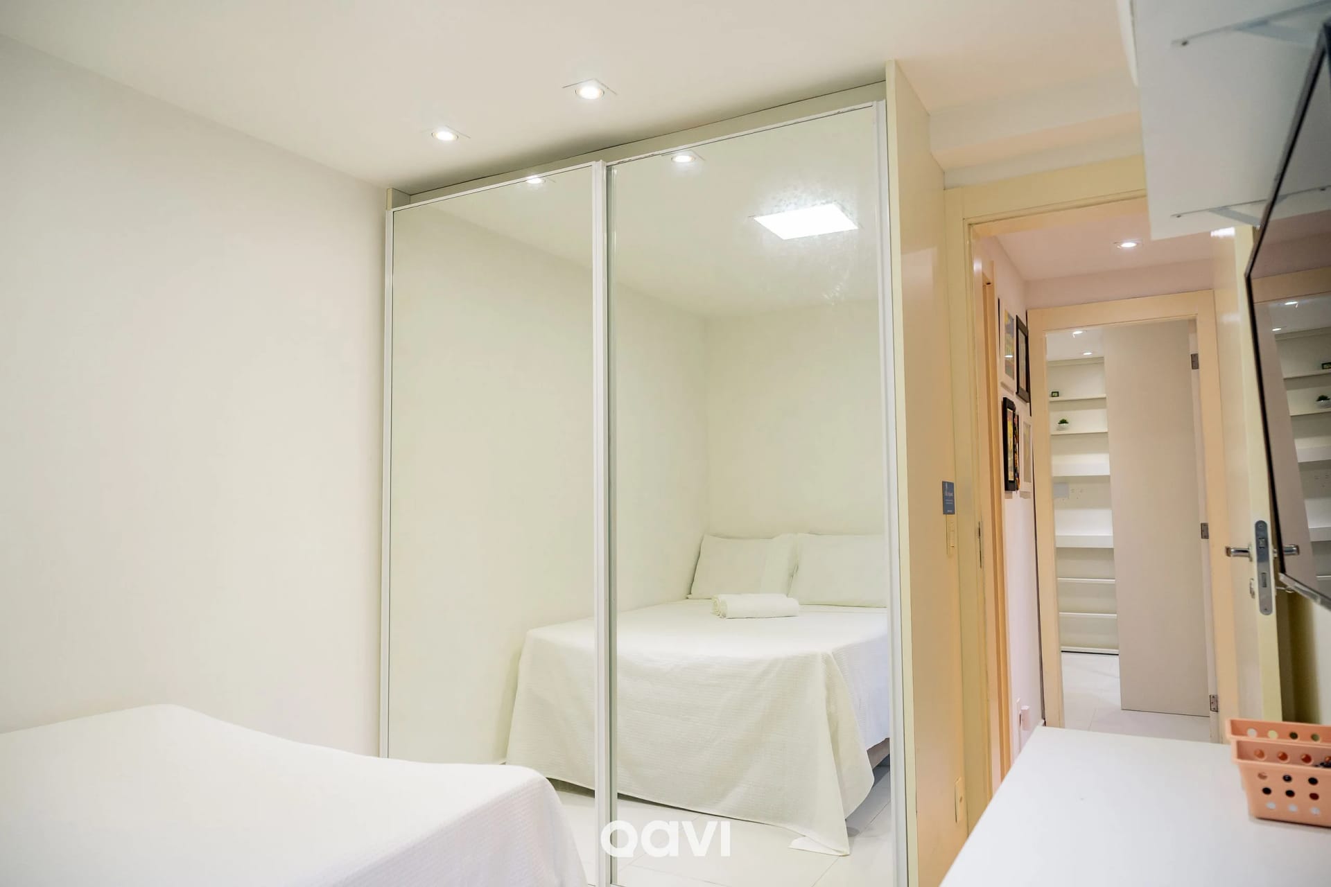Dormitorio — In Mare Bali Flat Premium Palawan by Qavi