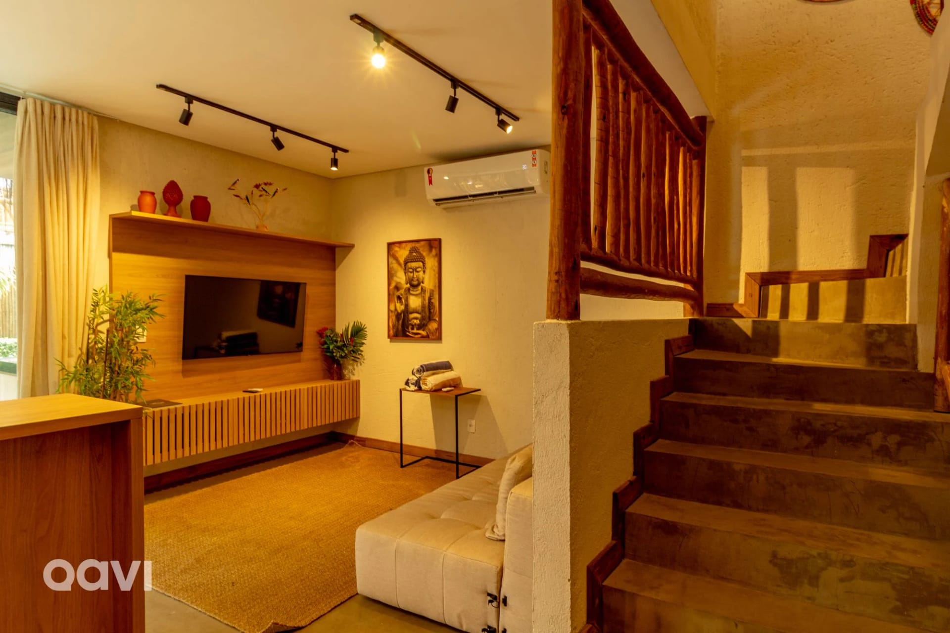 Lounge compartilhado / Sala de TV — Casa com Piscina Privativa em São Miguel dos Milagres by Qavi