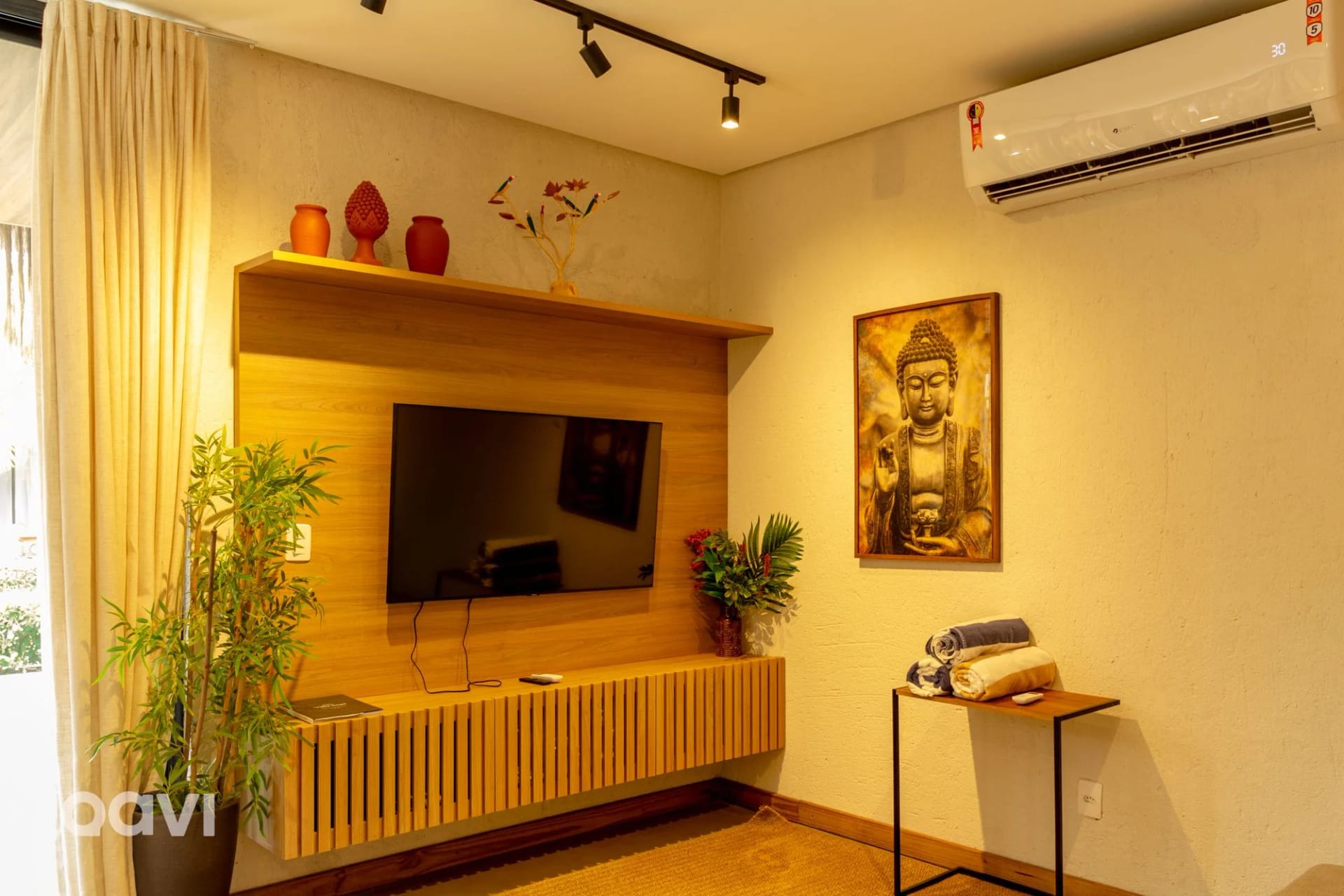 Sala de Estar — Casa com Piscina Privativa em São Miguel dos Milagres by Qavi