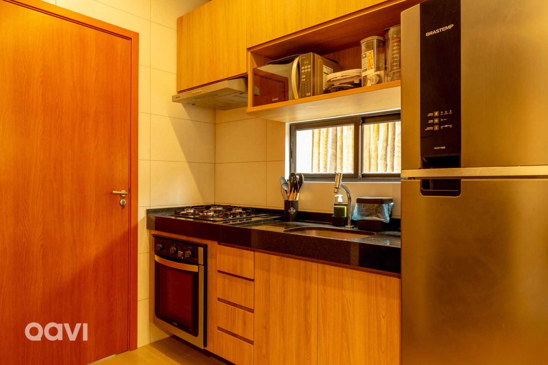 Cozinha ou kitnet — Casa com Piscina Privativa em São Miguel dos Milagres by Qavi