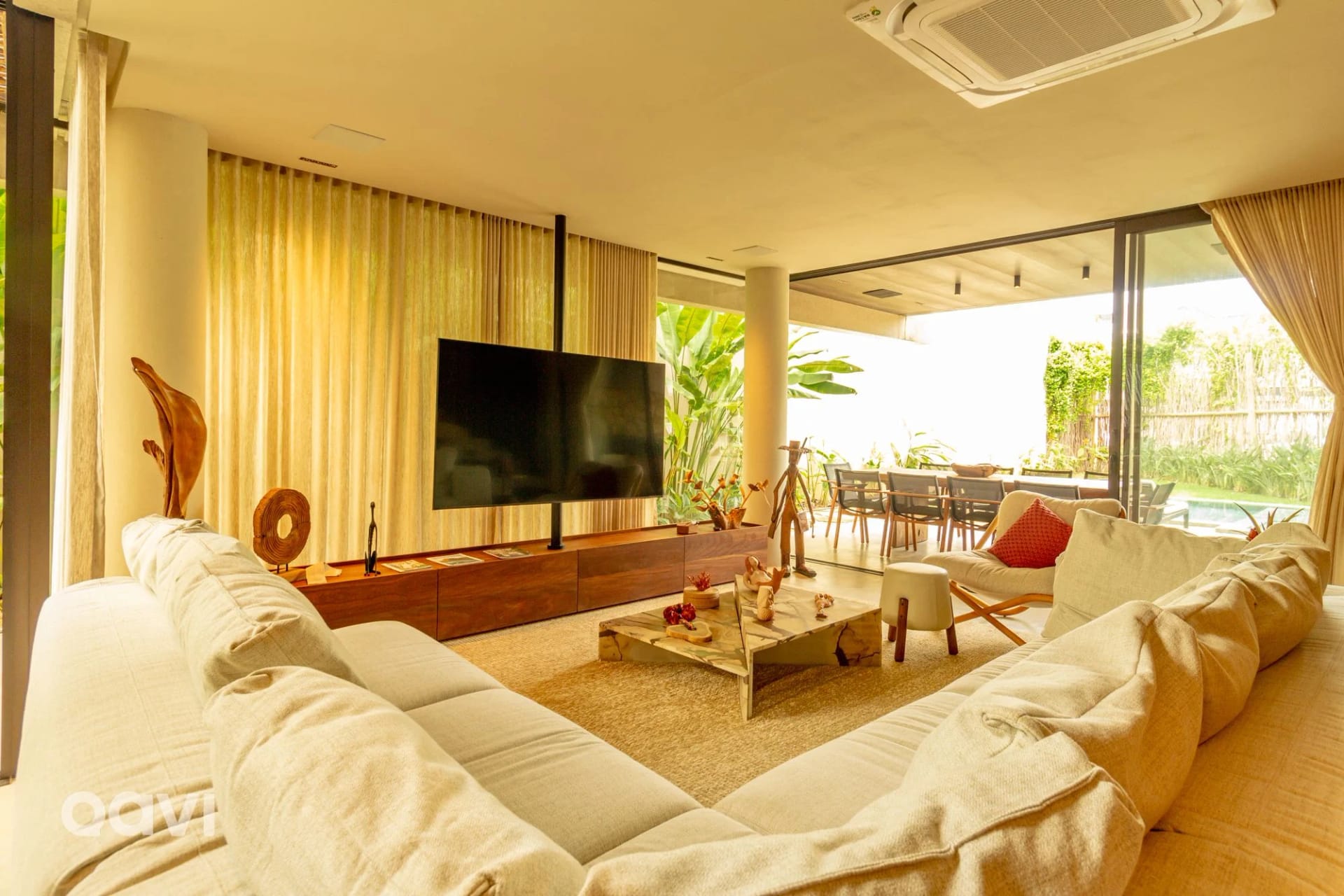 Sala de Estar — Casa em Condomínio Beira Mar Serena E01 by Qavi