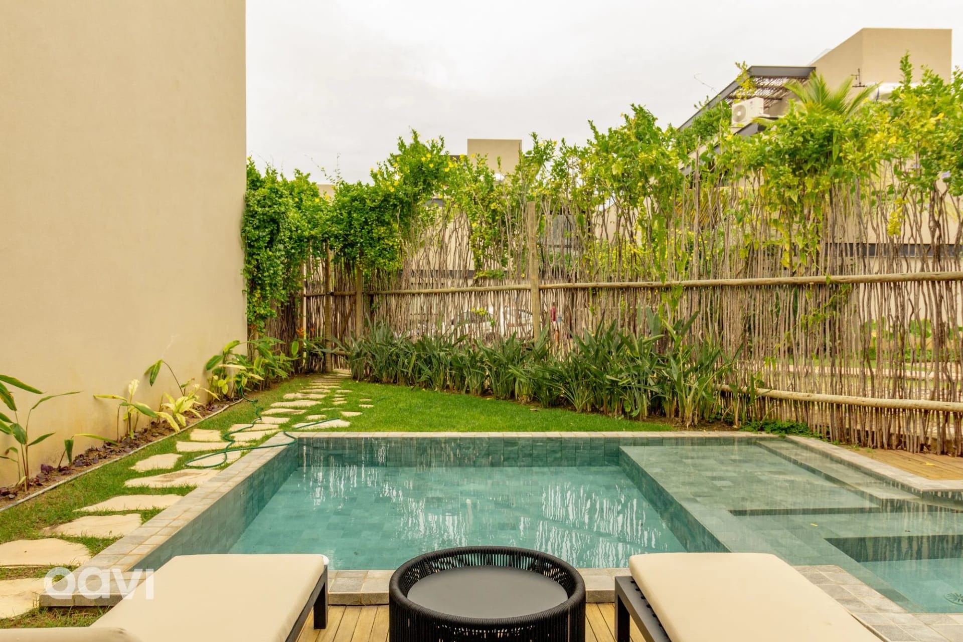Piscina — Casa em Condomínio Beira Mar Serena E01 by Qavi