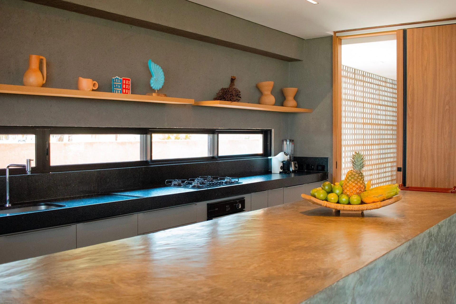 Communal kitchen — Casa Beira Mar em Milagres Casa Kamará by Qavi