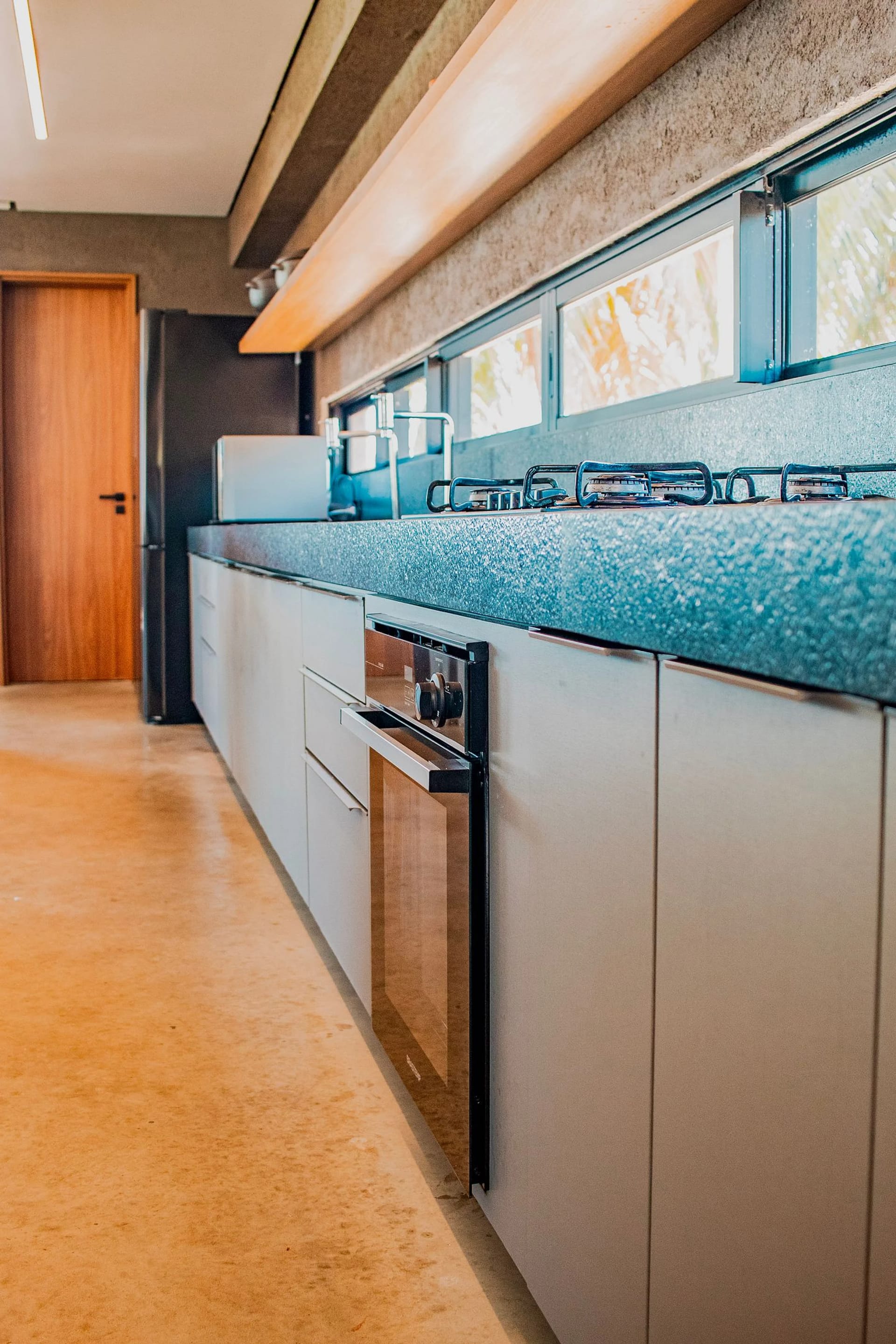 Communal kitchen — Casa Beira Mar em Milagres Casa Kamará by Qavi