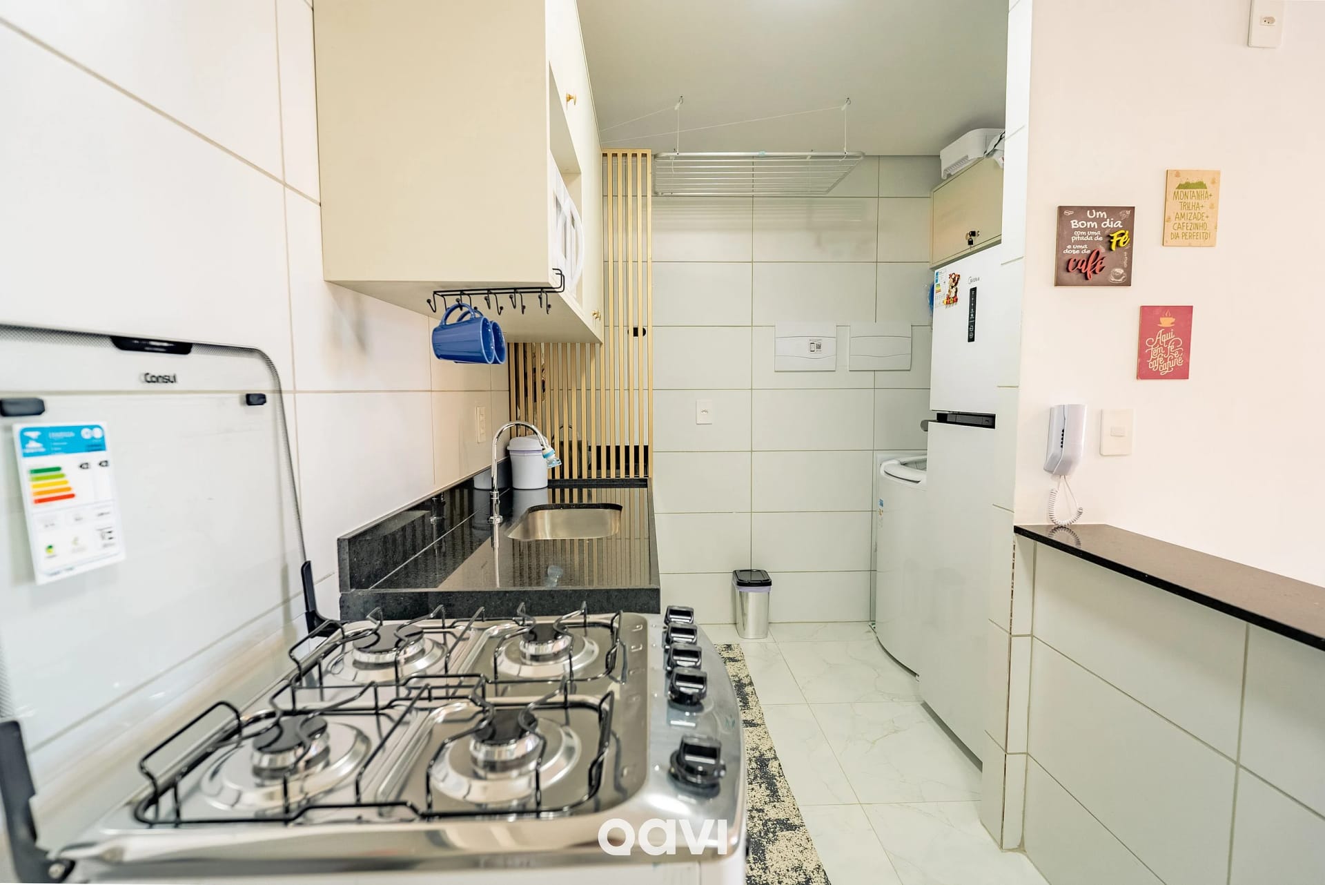 Kitchen or kitchenette — Apartamento mood em Manaíra by Qavi