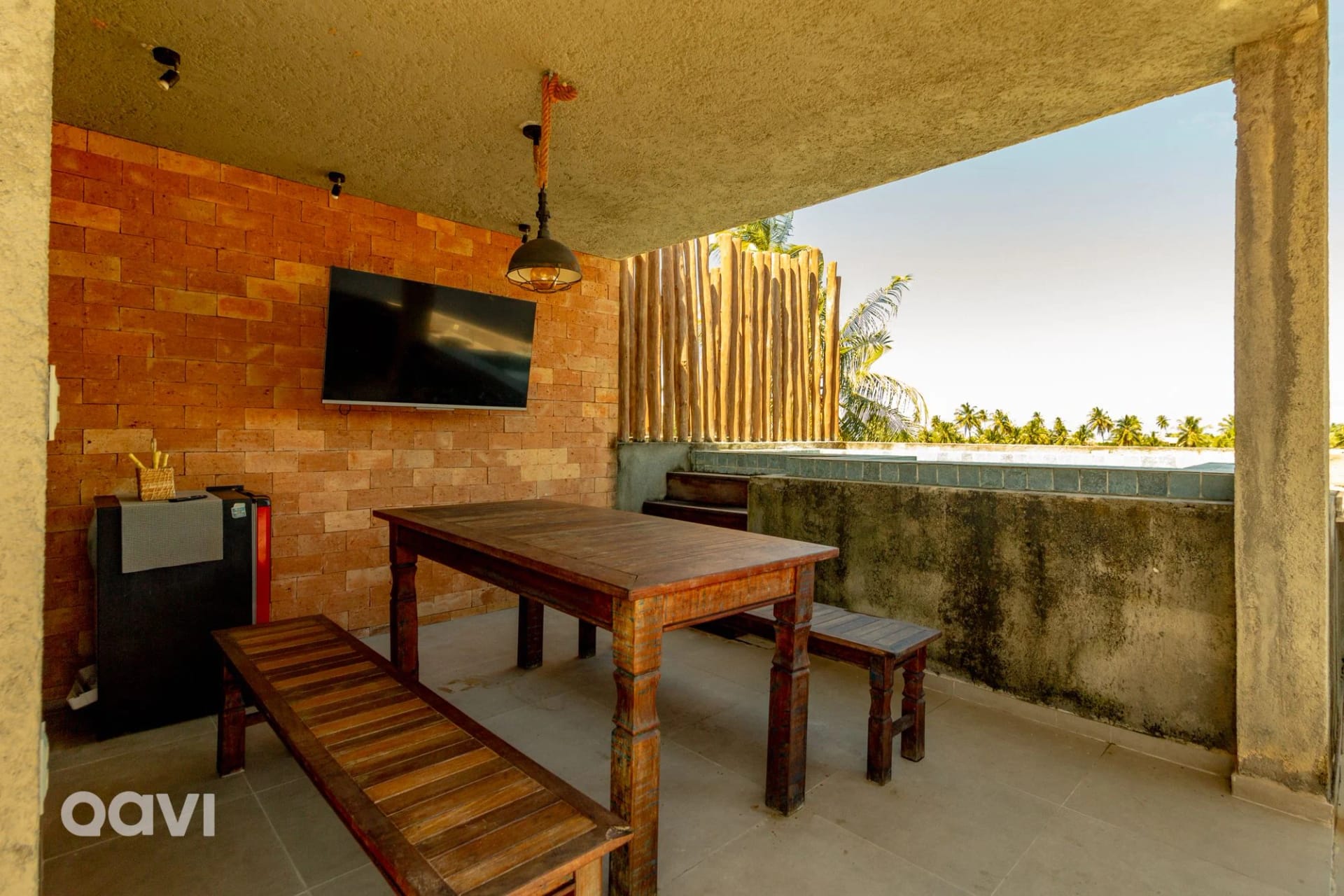 Varanda / Terraço — Casa com Piscina Privativa Lambari 107 by Qavi