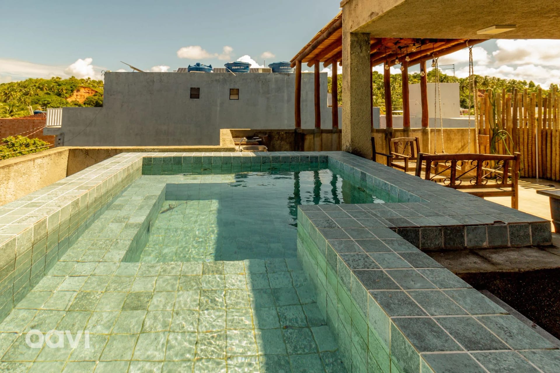 Piscina — Casa com Piscina Privativa Lambari 107 by Qavi