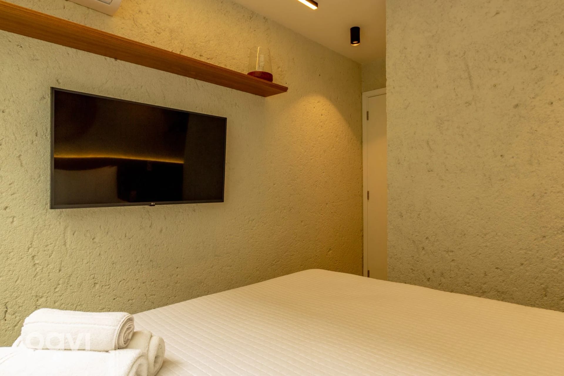 Bedroom — Flat com Piscina no Rooftop em Milagres by Qavi
