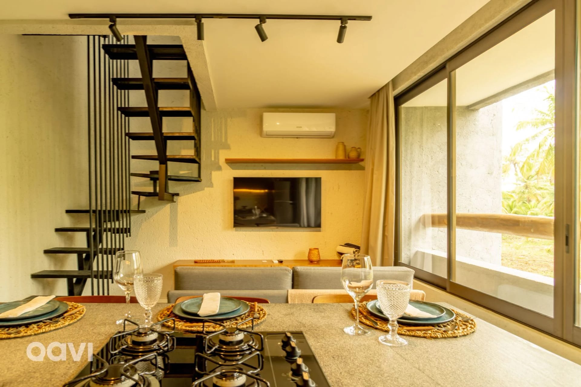 Communal lounge / TV room — Flat com Piscina no Rooftop em Milagres by Qavi