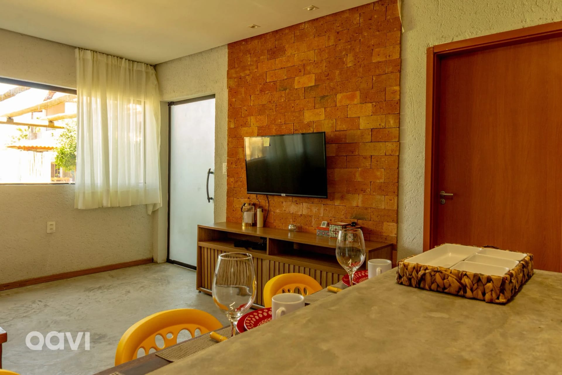 Communal lounge / TV room — Qavi - Casa com Piscina Privativa - Lambari 07