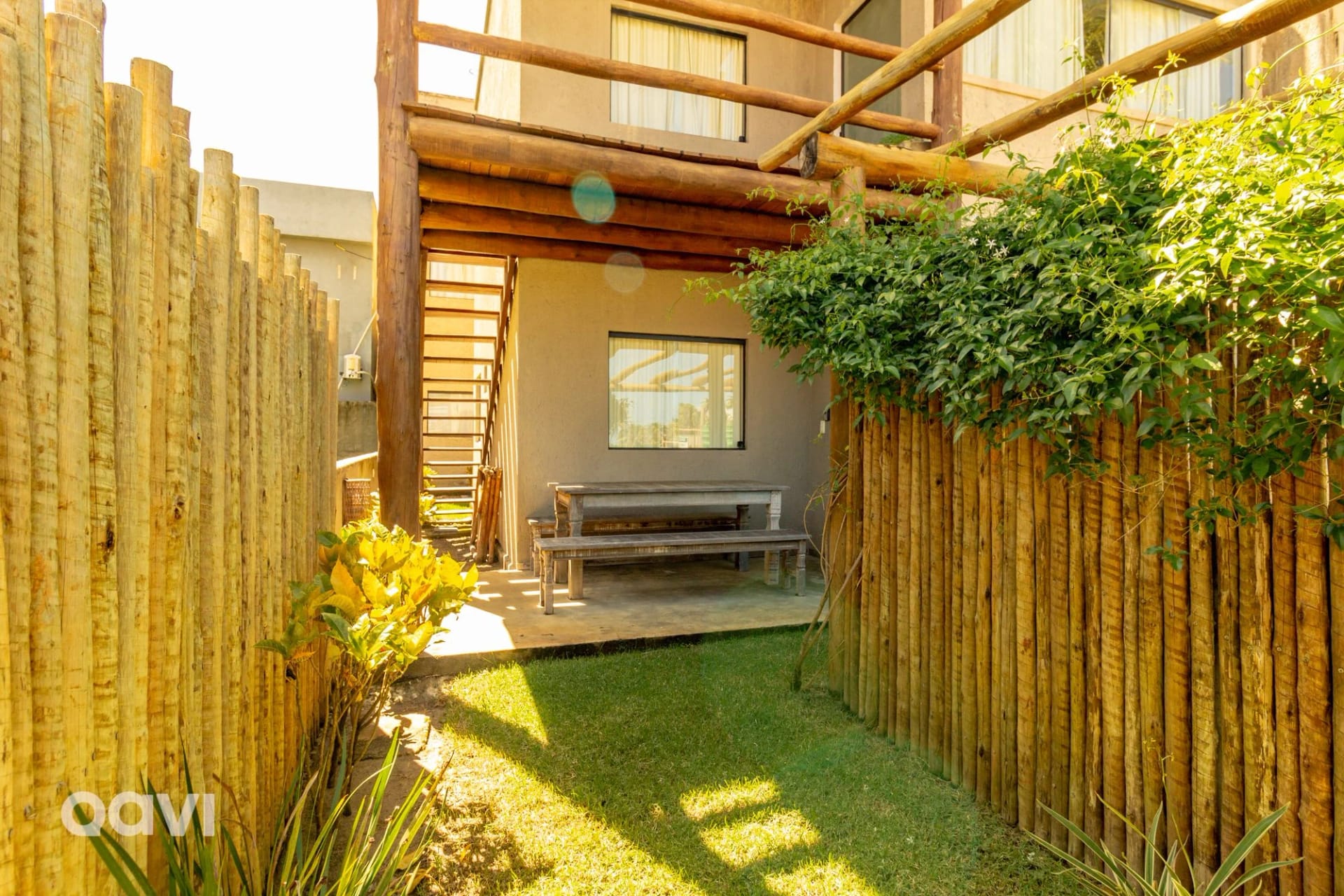 Varanda / Terraço — Casa com Piscina Privativa Lambari 06 by Qavi