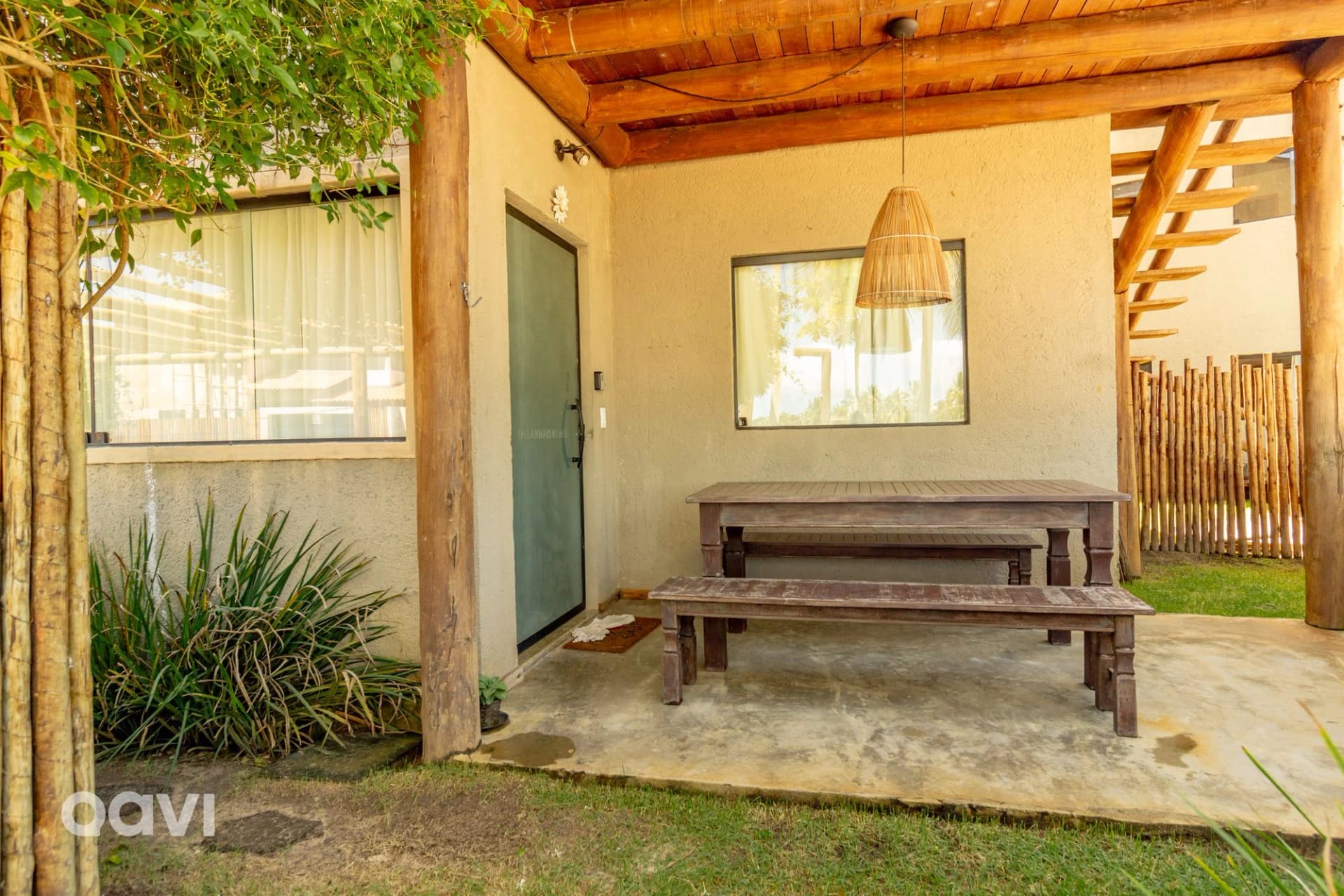 Varanda / Terraço — Casa com Piscina Privativa Lambari 06 by Qavi