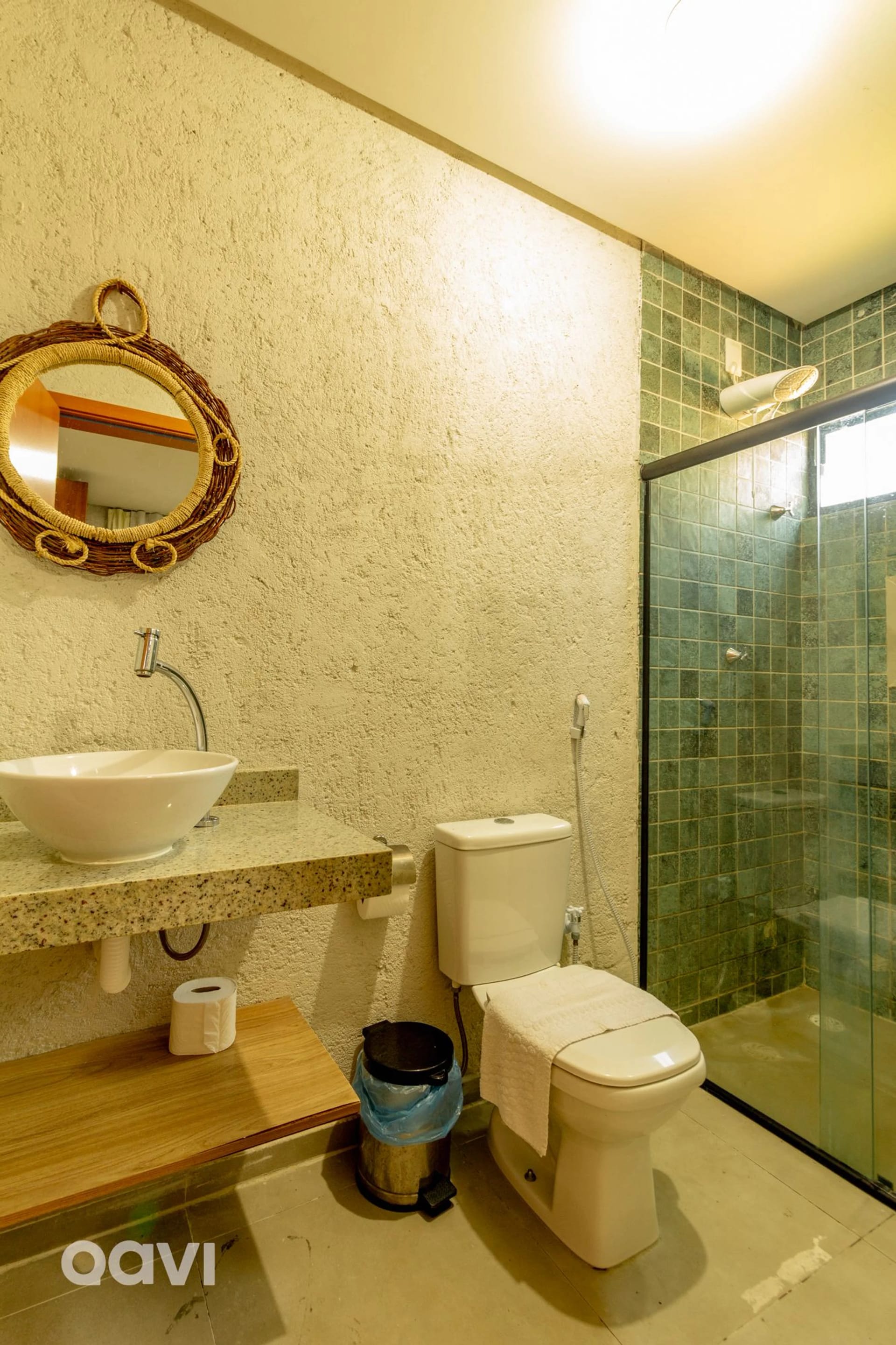 Banheiro — Casa com Piscina Privativa Lambari 06 by Qavi