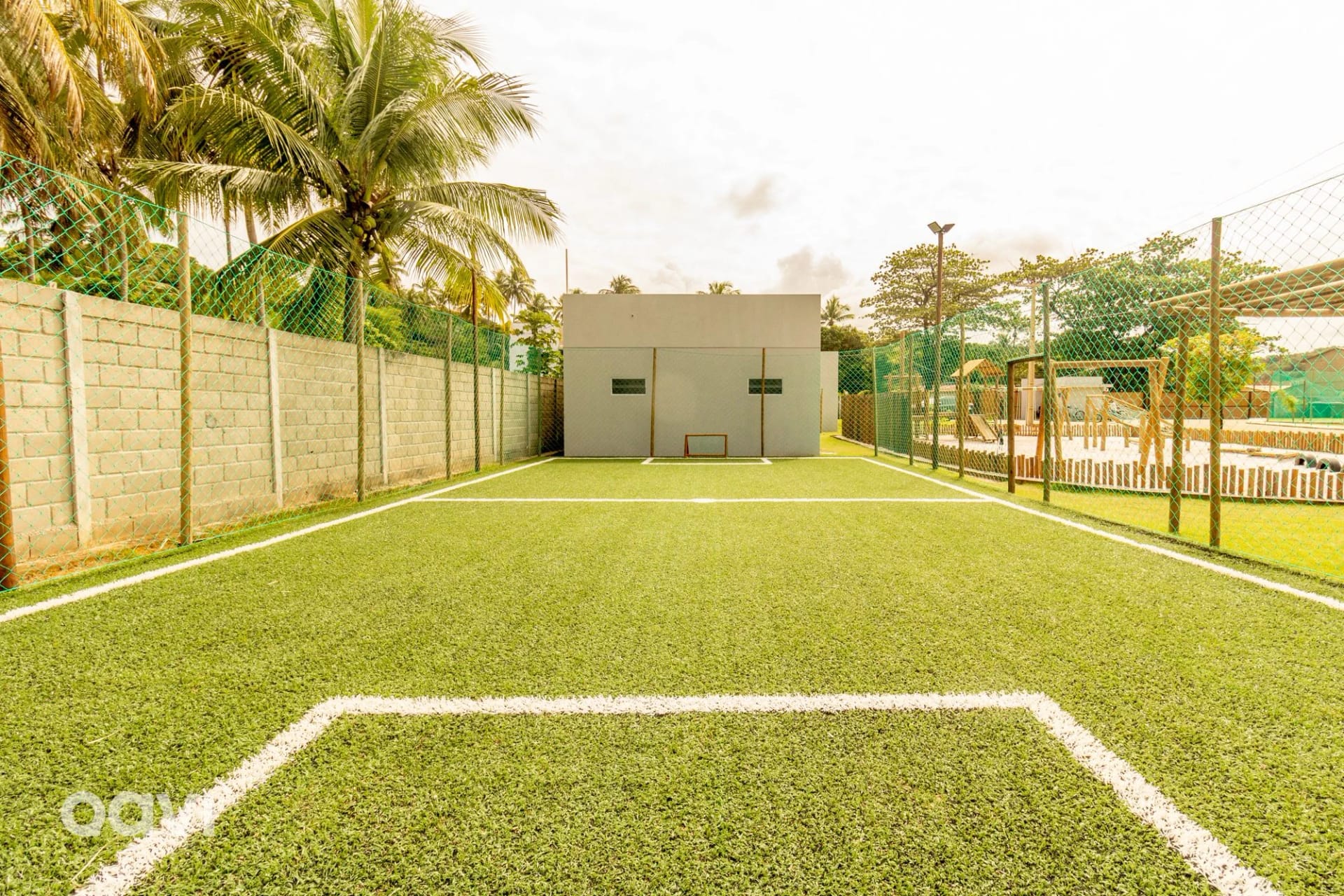 Casa maravilhosa em condomínio Naluum D3 by Qavi