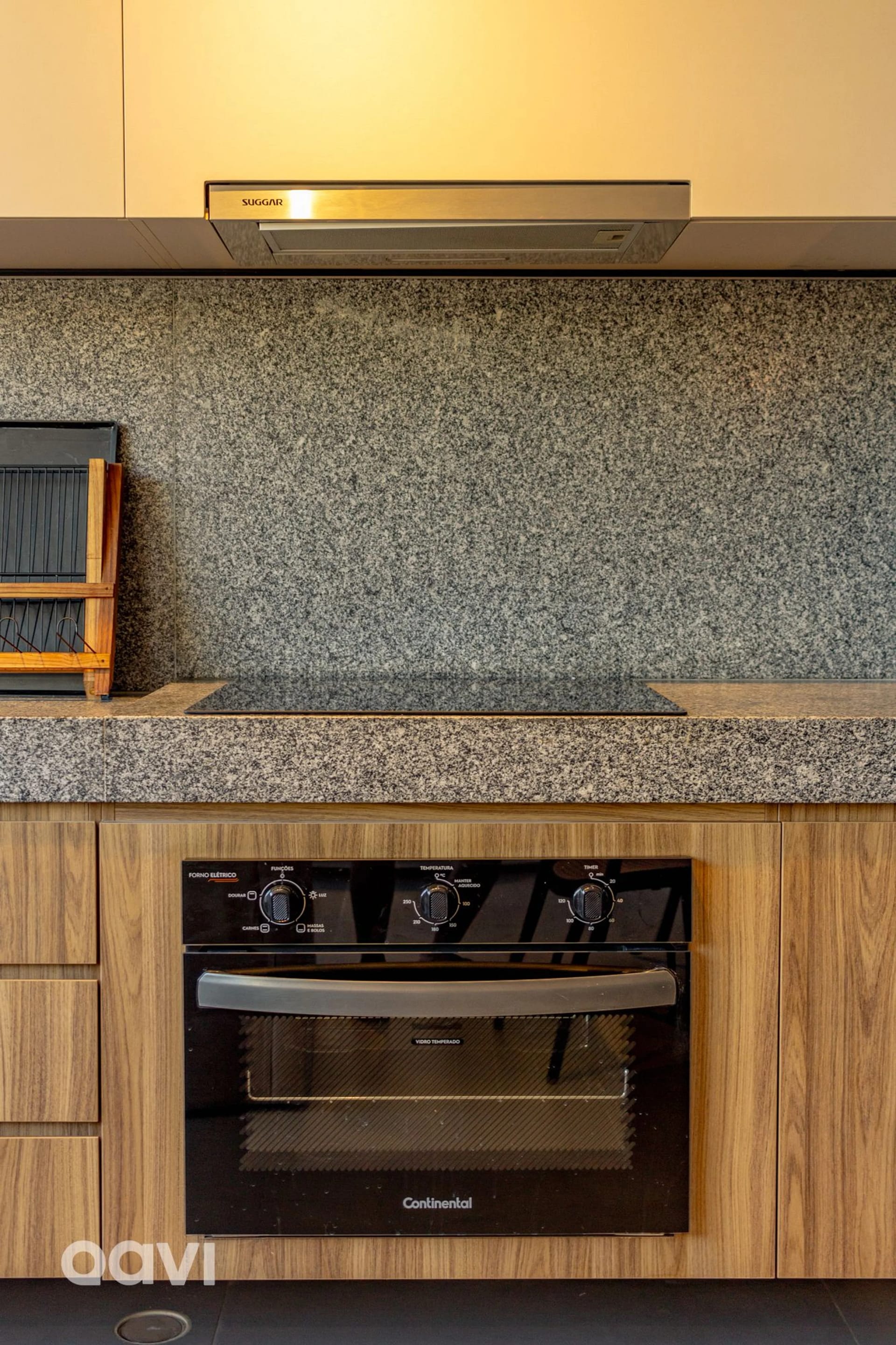 Cozinha ou kitnet — Villa Naluri em Japaratinga C 105 by Qavi