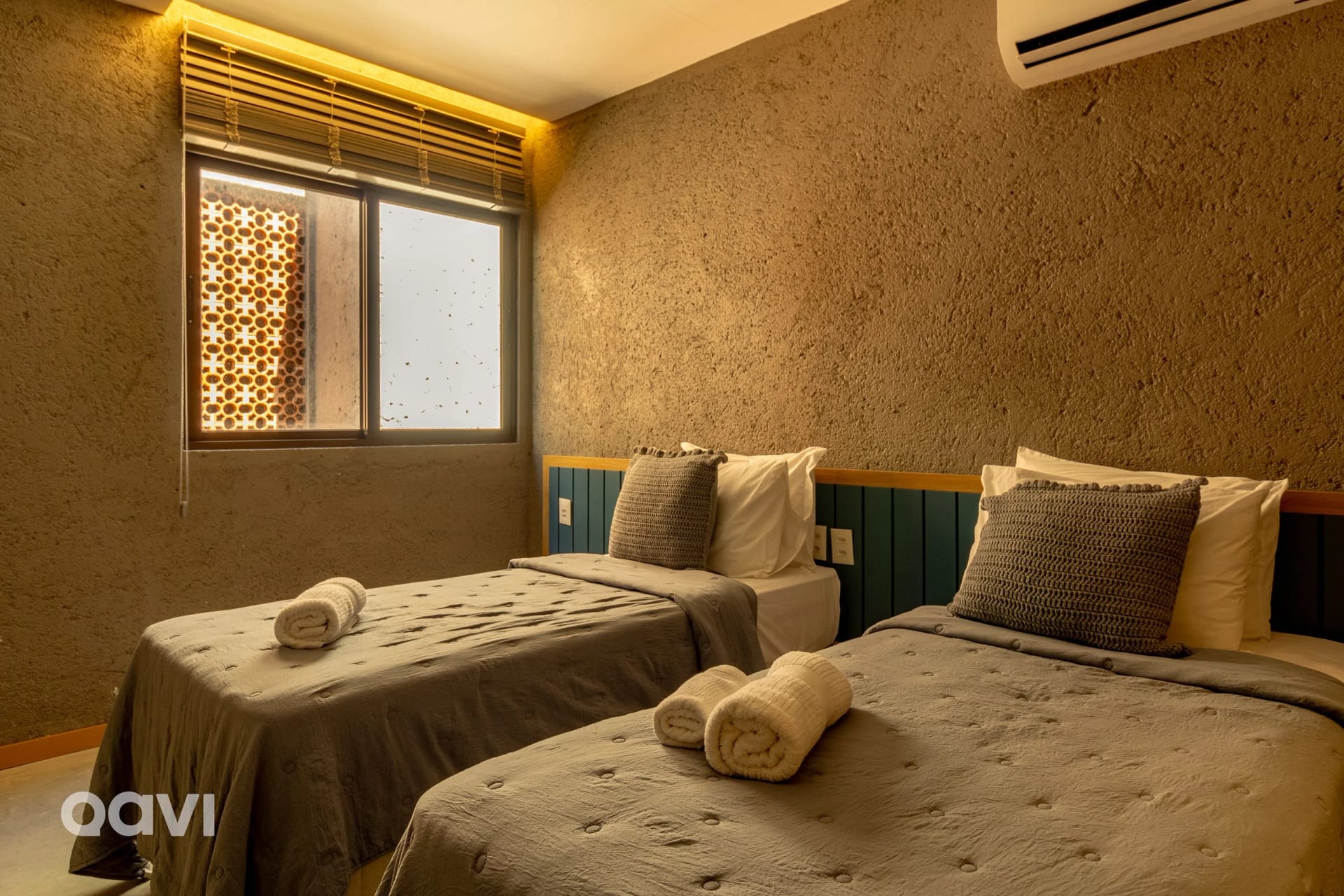 Dormitorio — Villa de charme em Milagres Pysa 08 by Qavi