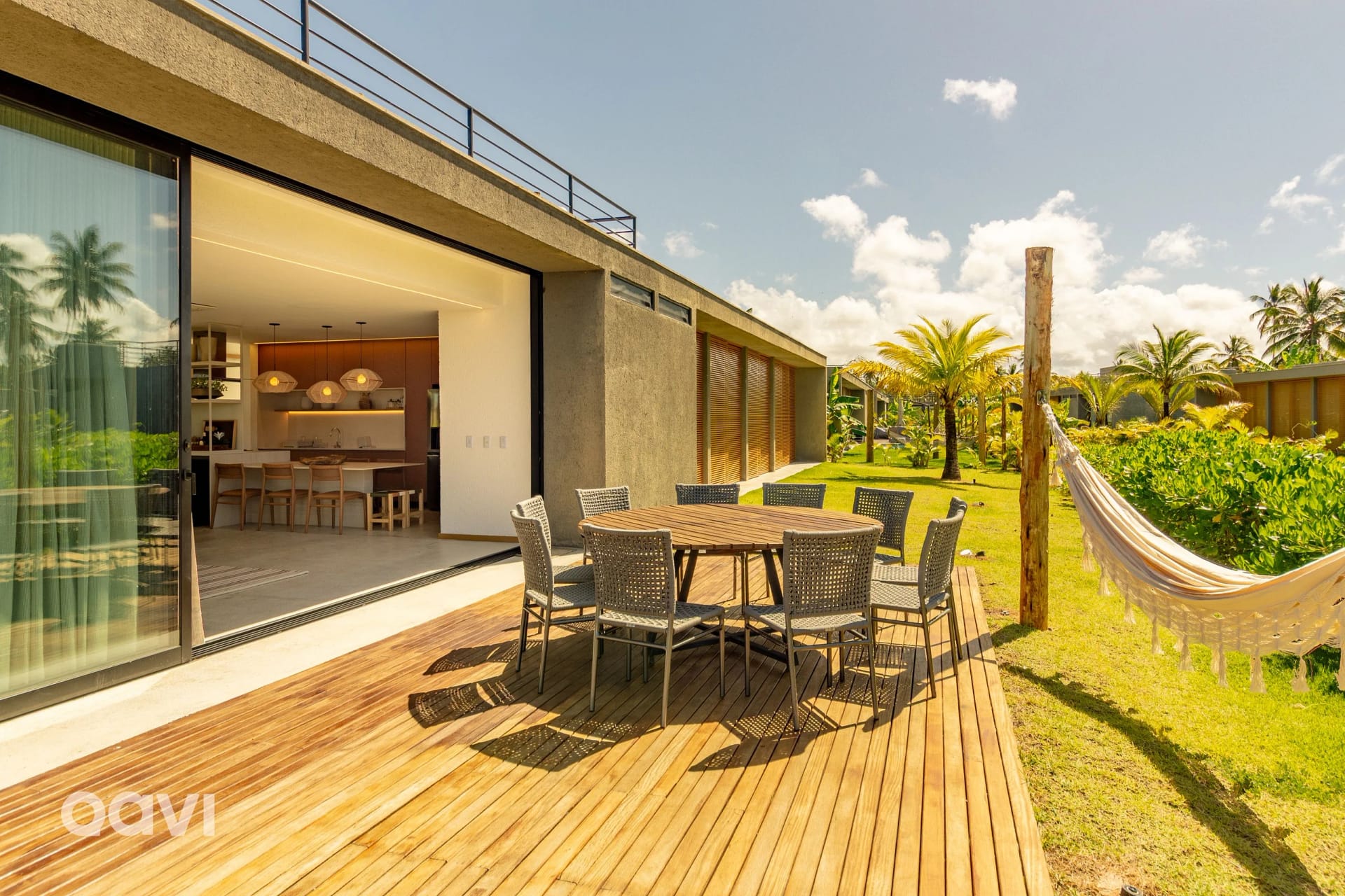 Area de estar — Casa com Piscina na Praia de Tatuamunha by Qavi