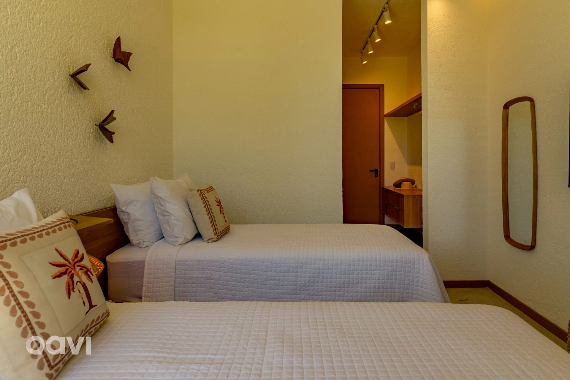 Dormitorio — Casa com Piscina na Praia de Tatuamunha by Qavi