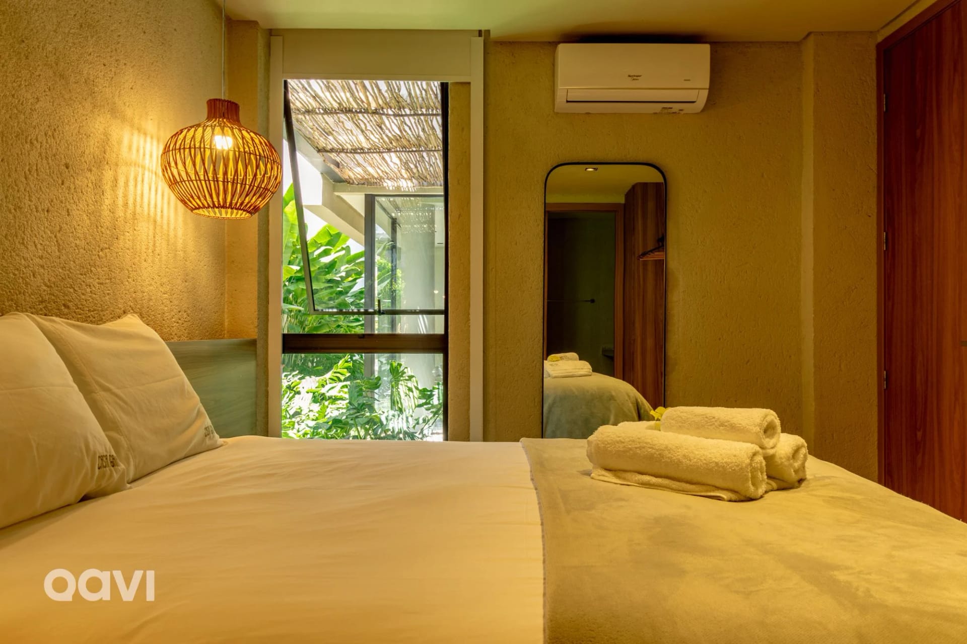 Bedroom — Casa de Luxo em Condomínio em Milagres by Qavi