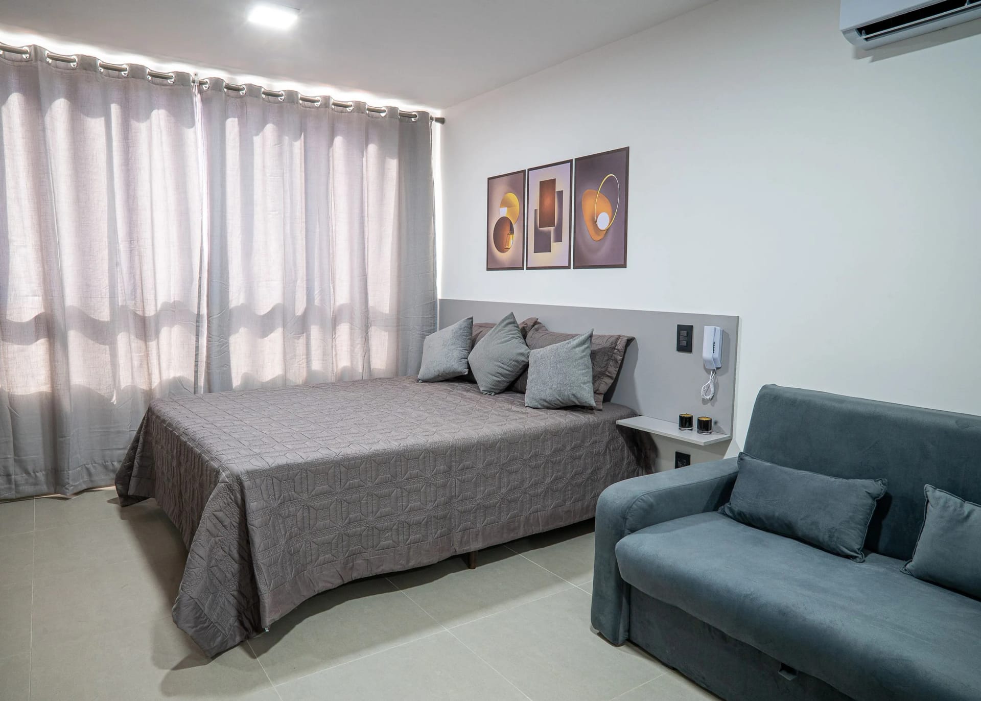 Quarto — Studio Unic Emunah Ponta de Campina by Qavi