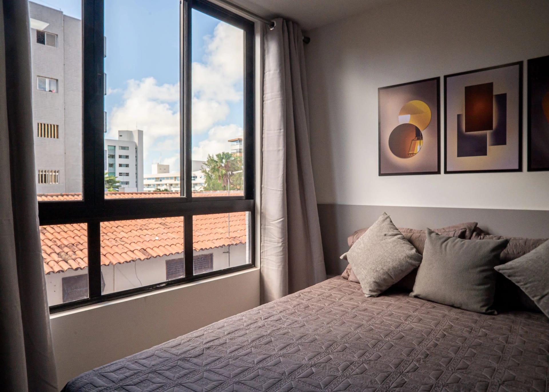 Quarto — Studio Unic Emunah Ponta de Campina by Qavi