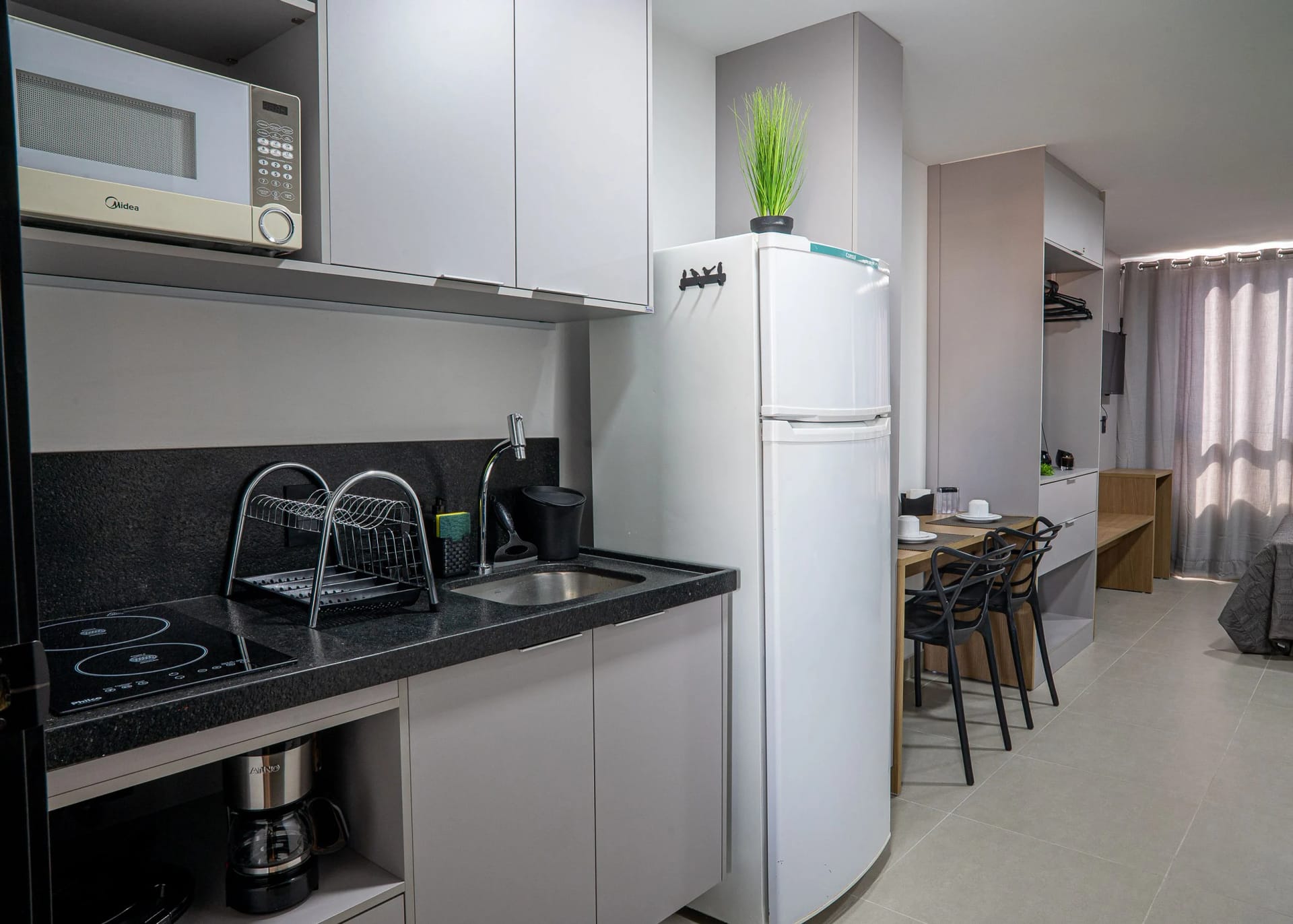 Cozinha ou kitnet — Studio Unic Emunah Ponta de Campina by Qavi