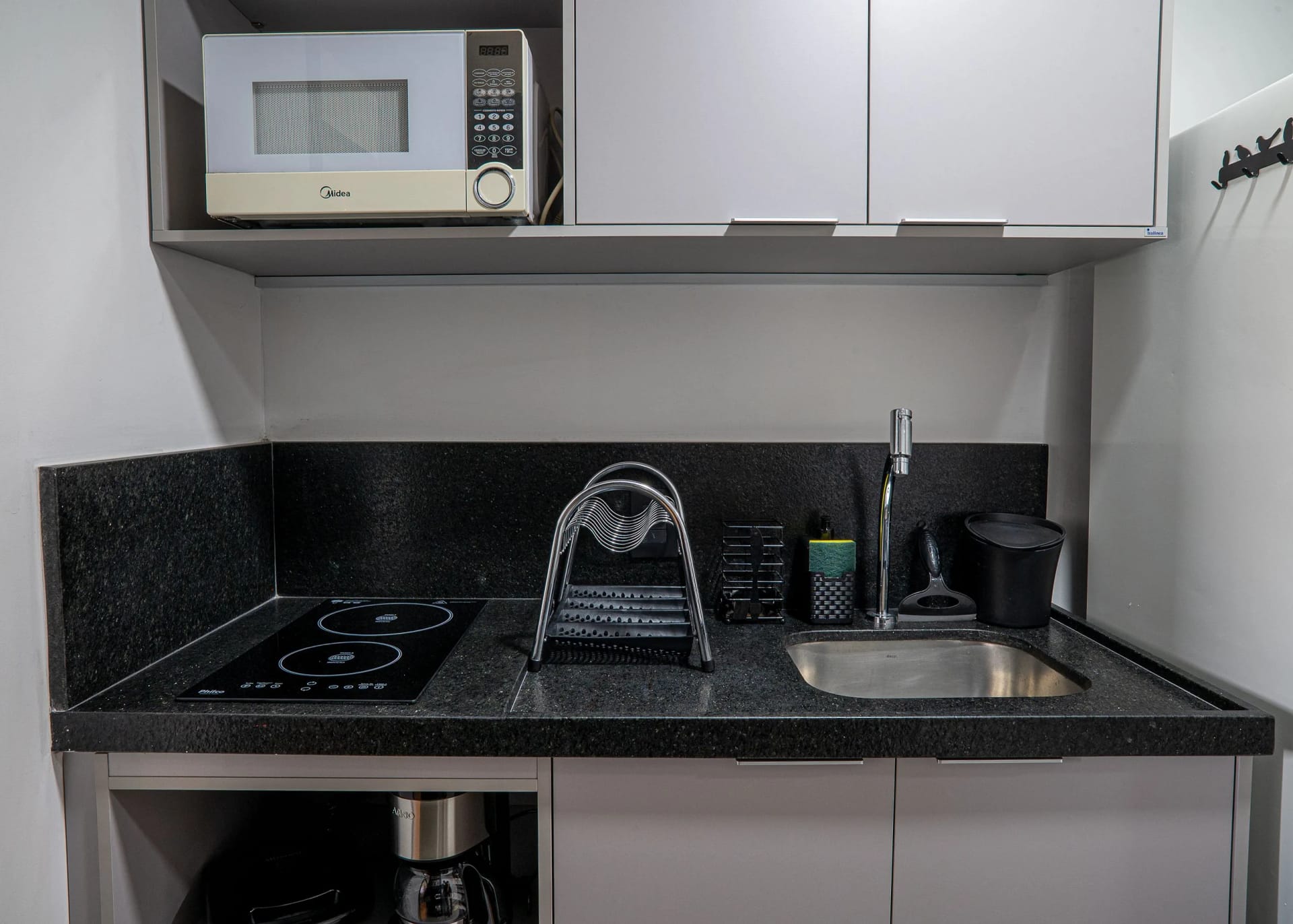 Cozinha ou kitnet — Studio Unic Emunah Ponta de Campina by Qavi