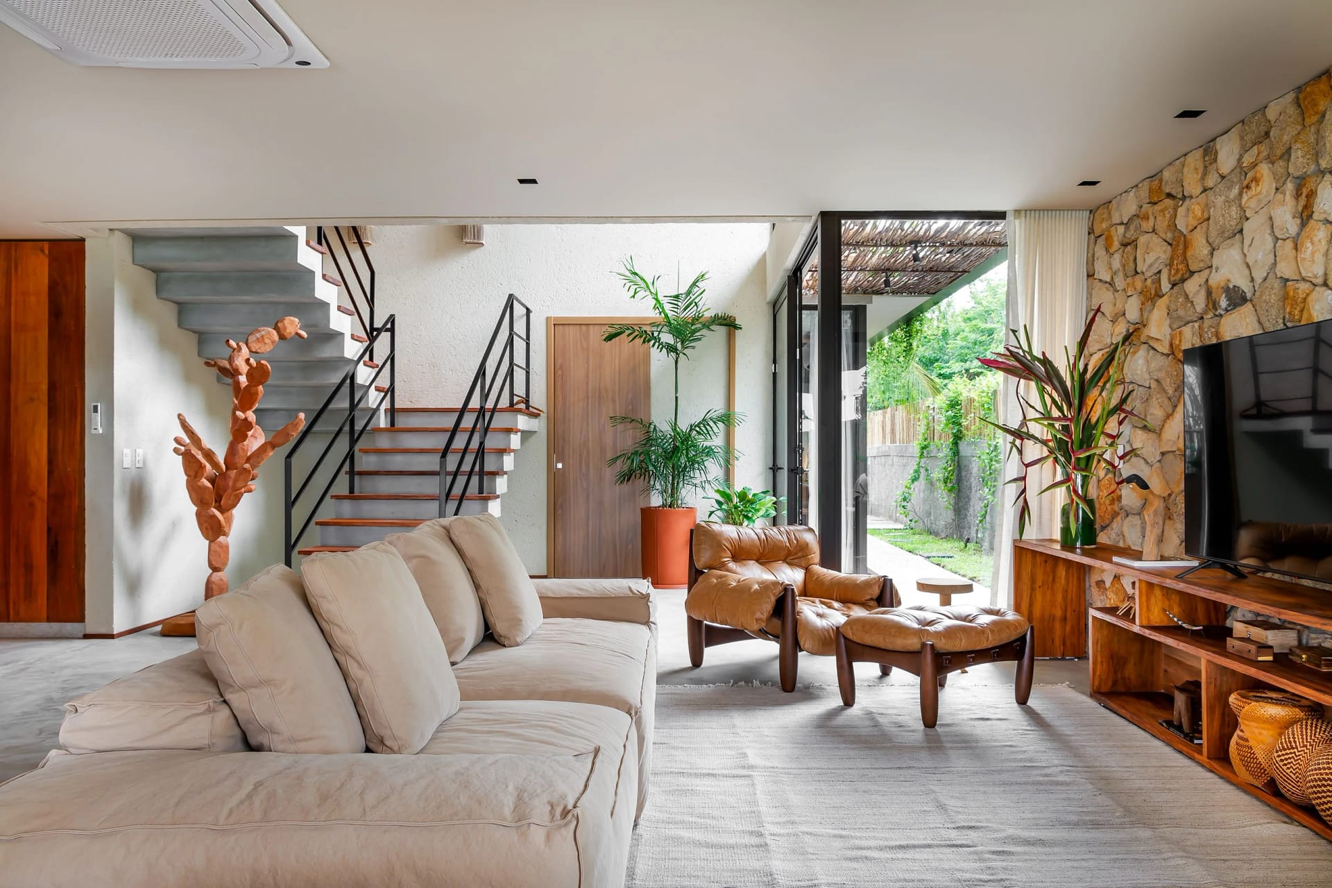 Sala de Estar — Casa de Luxo Beira Mar em Milagres by Qavi