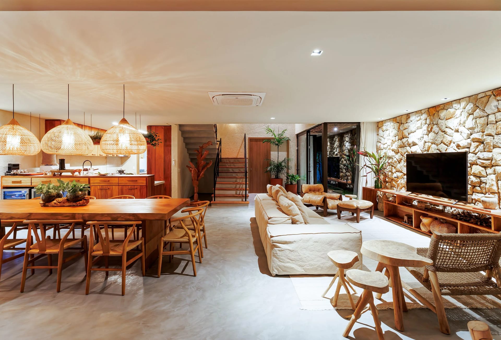Sala de Jantar — Casa de Luxo Beira Mar em Milagres by Qavi