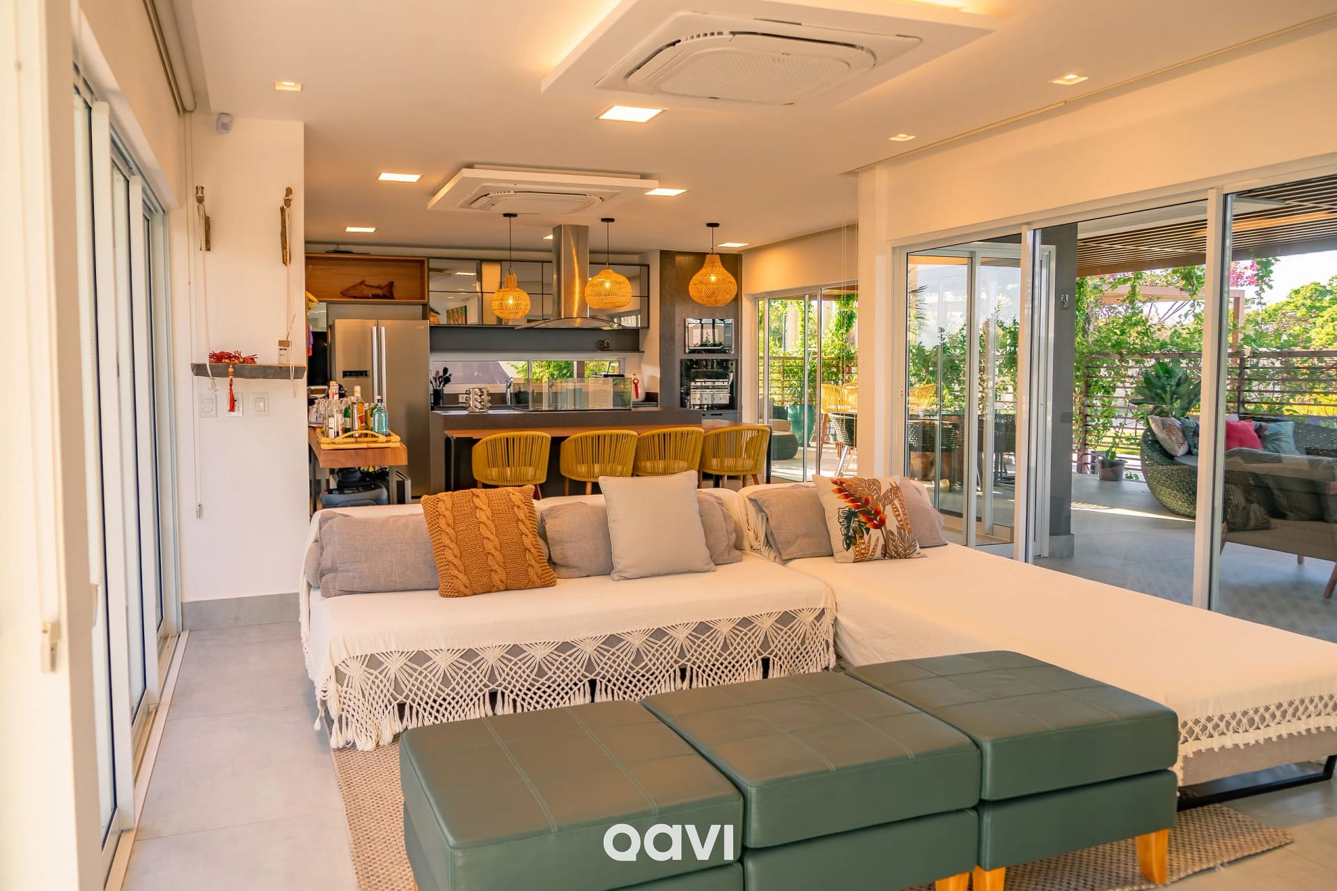 Sala de Estar — Casa de Luxo Vista Mar em Gostoso by Qavi