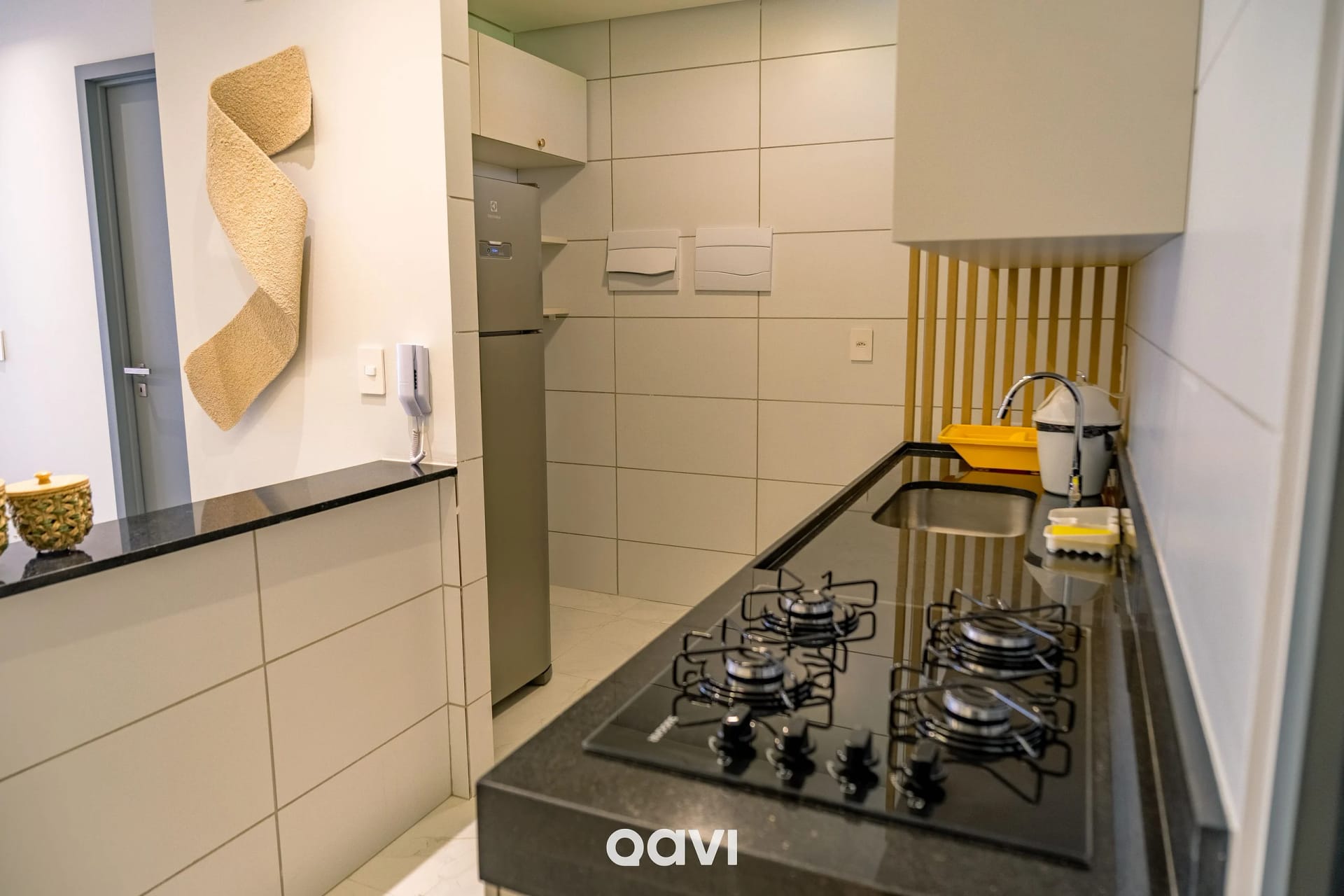 Cozinha ou kitnet — Apartamento com Varanda Mindset Manaíra by Qavi