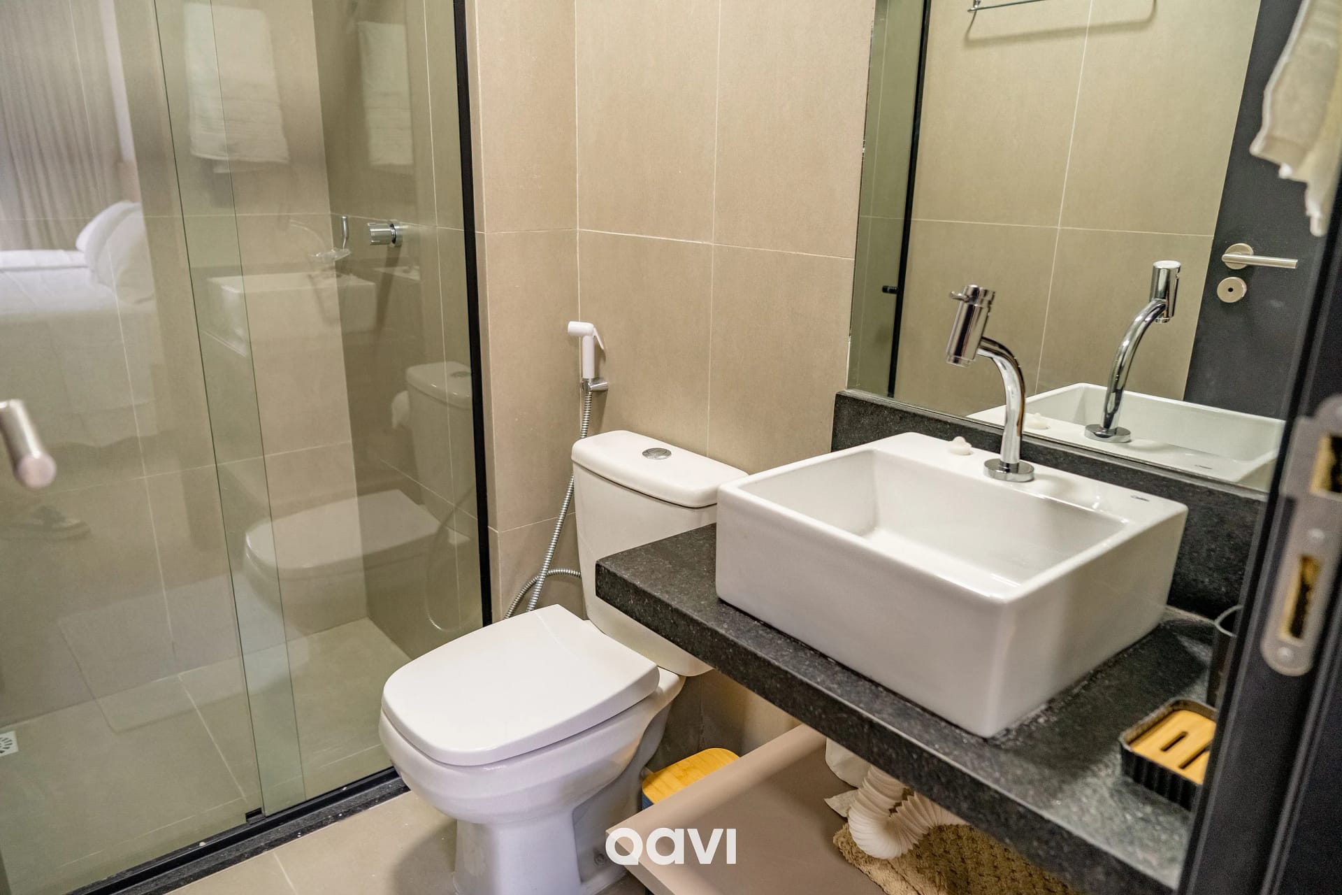 Toilet — Studio Superior Emunah Ponta de Campina by Qavi