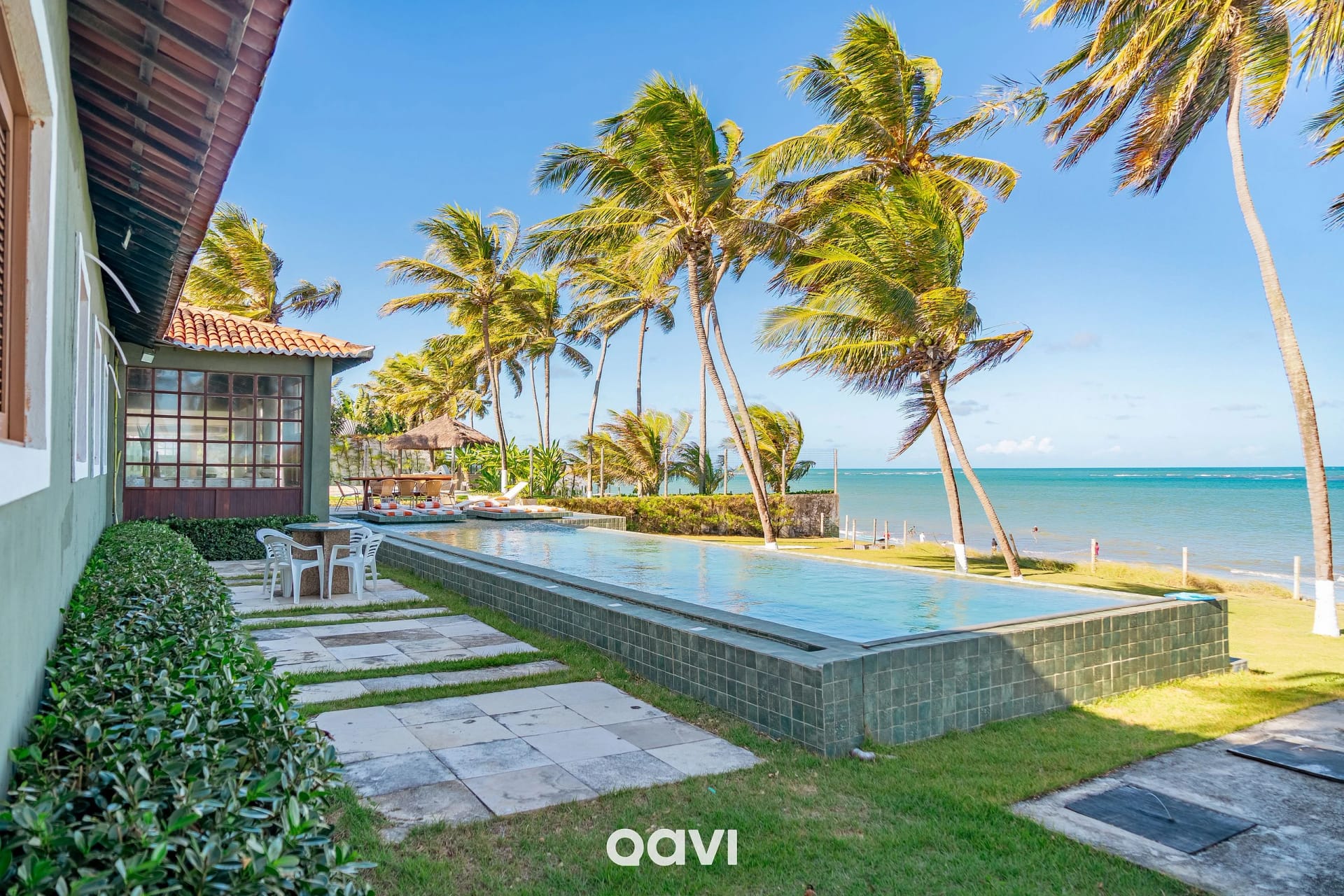 Piscina — Casa Beira-Mar com Piscina em Jacumã by Qavi